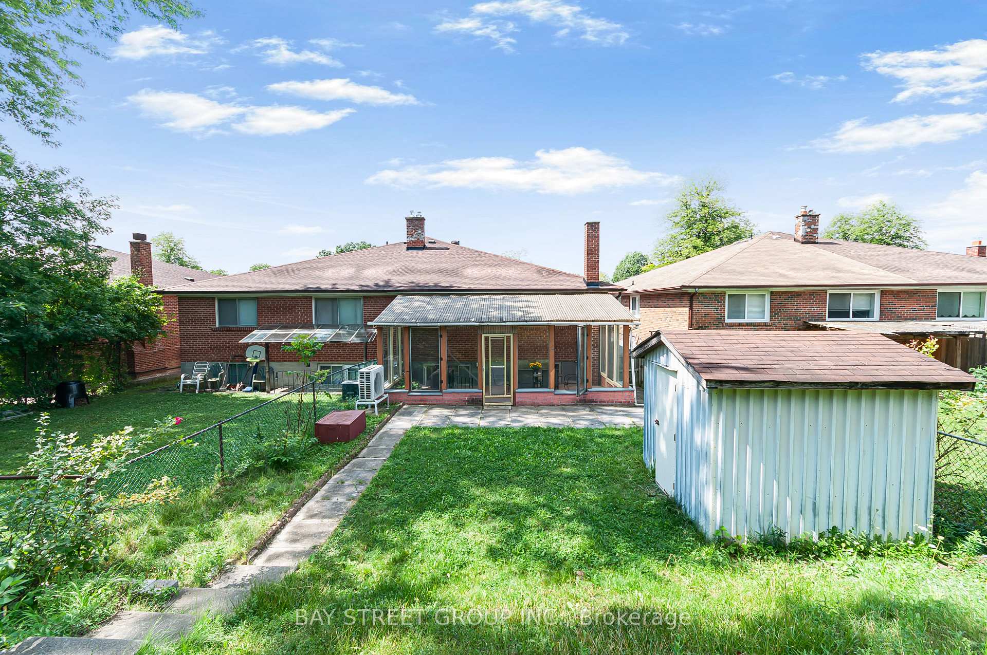 Photo 36 of 89 Mintwood Drive, North York, Bayview Woods-Steeles — HOMEH