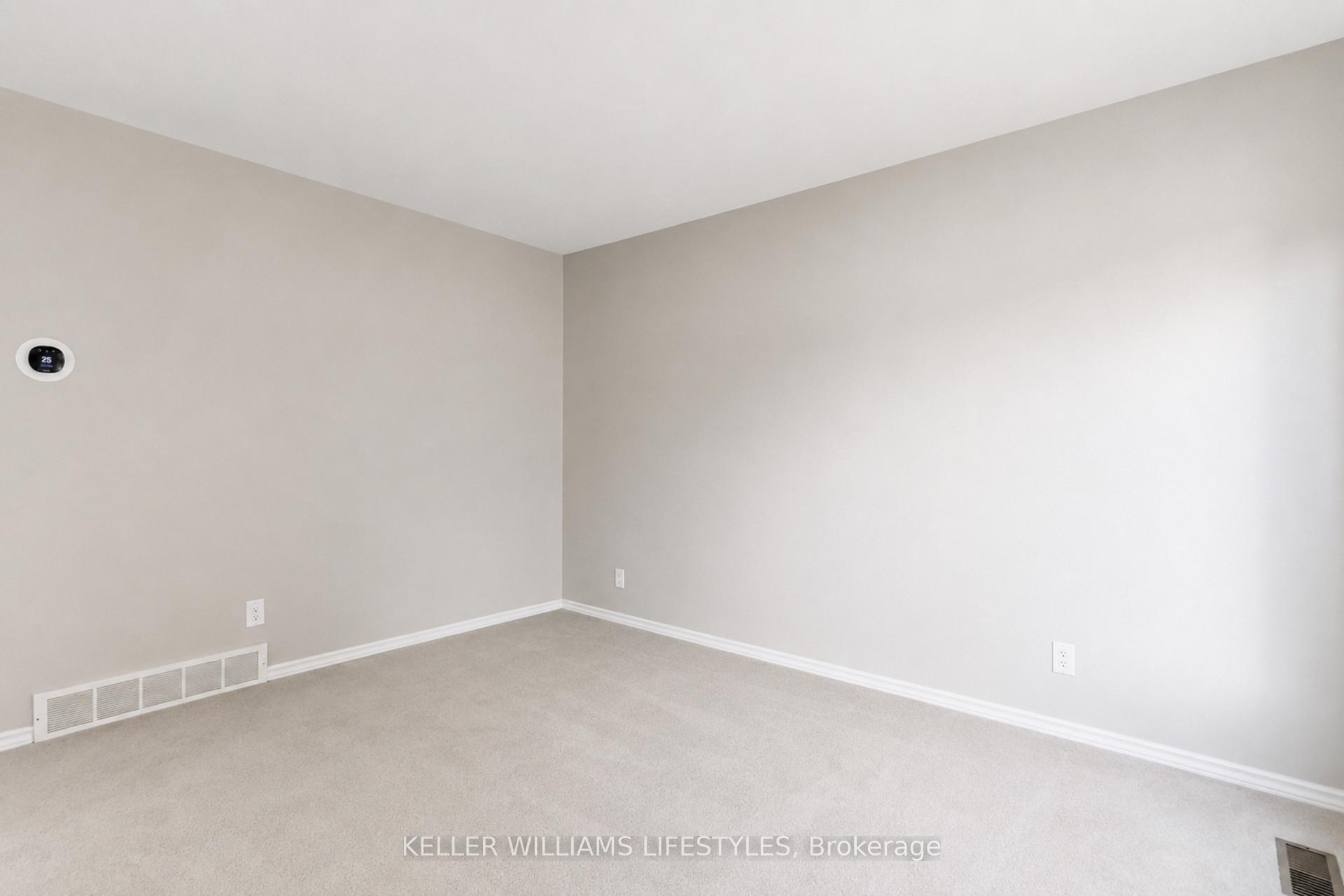Photo 20 of 129 Culver Crescent, London, East H — HOMEH