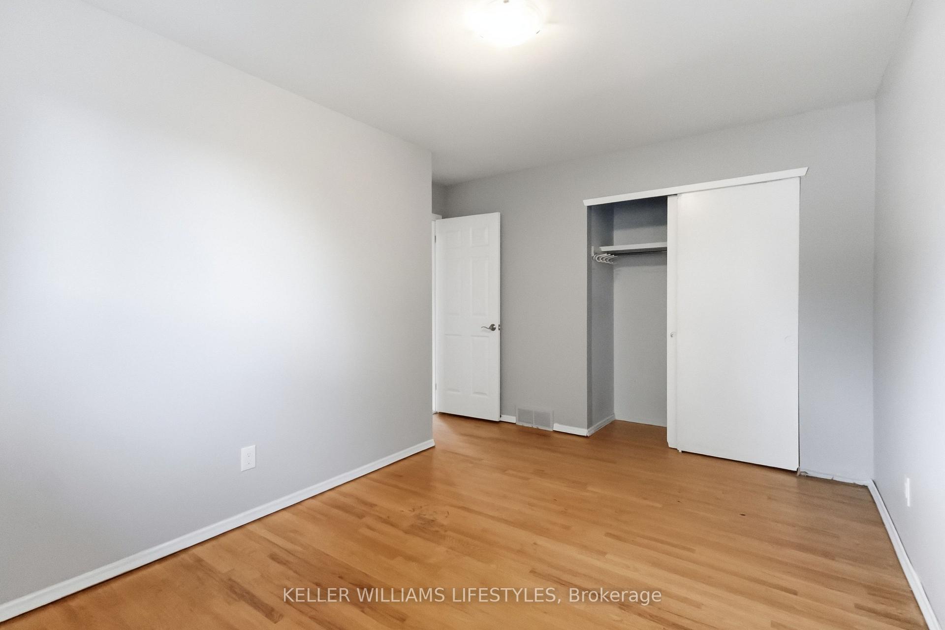 Photo 31 of 129 Culver Crescent, London, East H — HOMEH