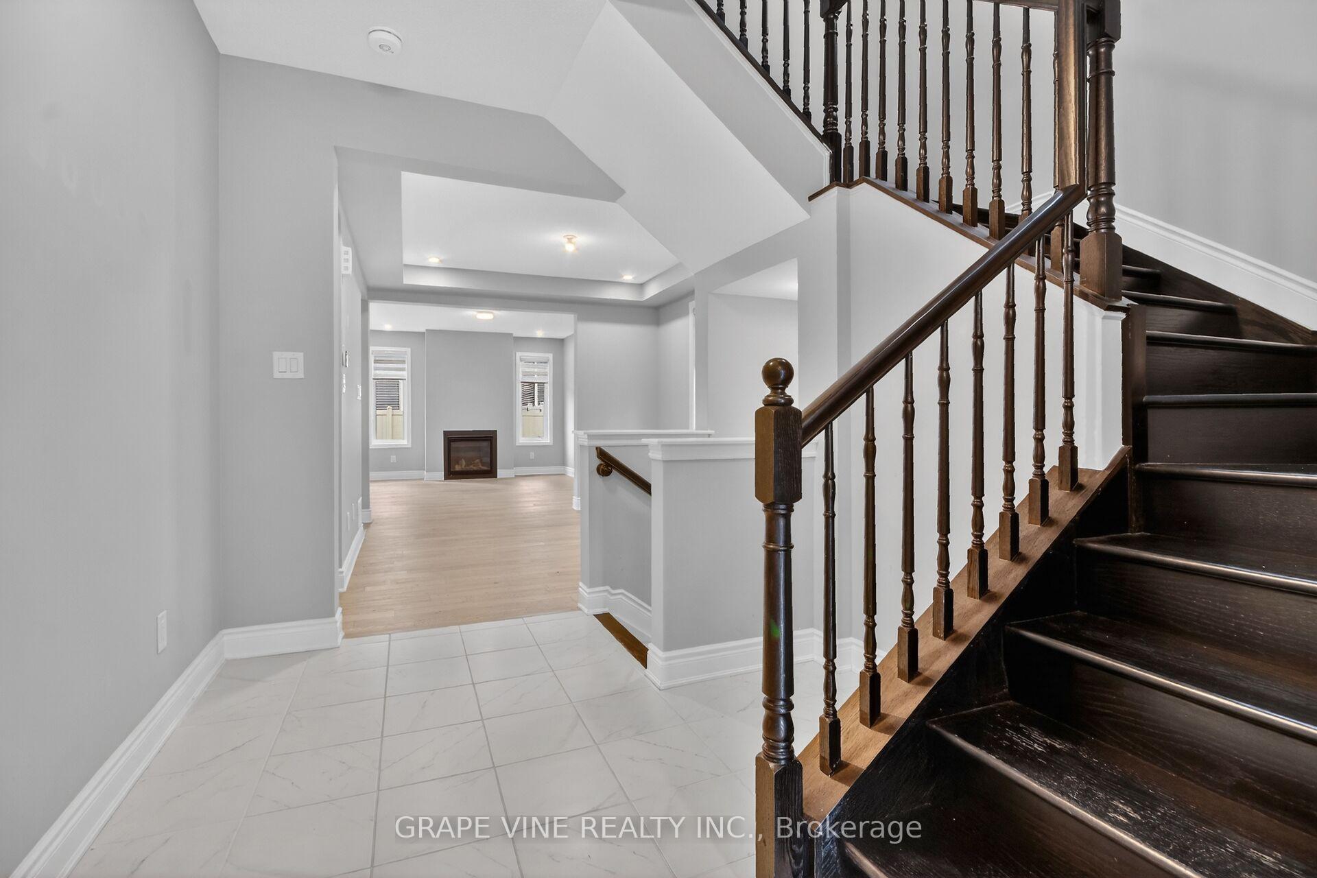 Photo 5 of 316 Crossway Terrace, Ottawa, Stittsville (North) — HOMEH