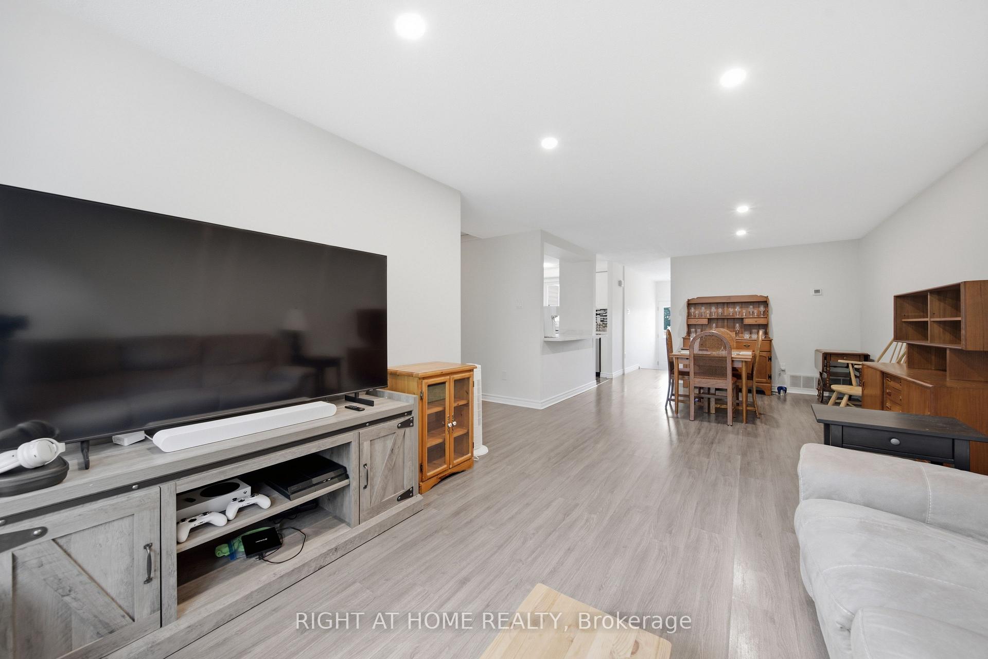 Photo 15 of Unit 19, 65 Glamis Road, Cambridge, Greenway-Chaplin — HOMEH