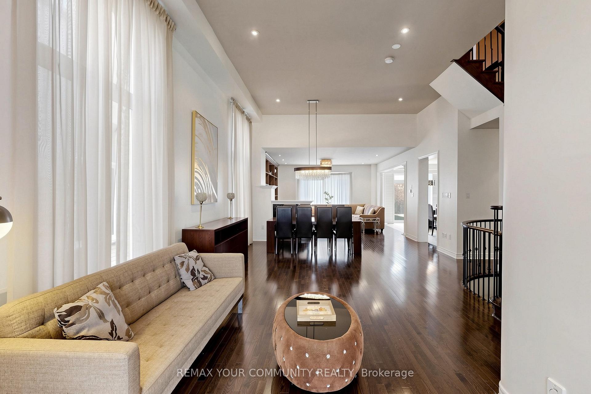 Photo 6 of 67 Sand Valley Street, Vaughan, Patterson — HOMEH