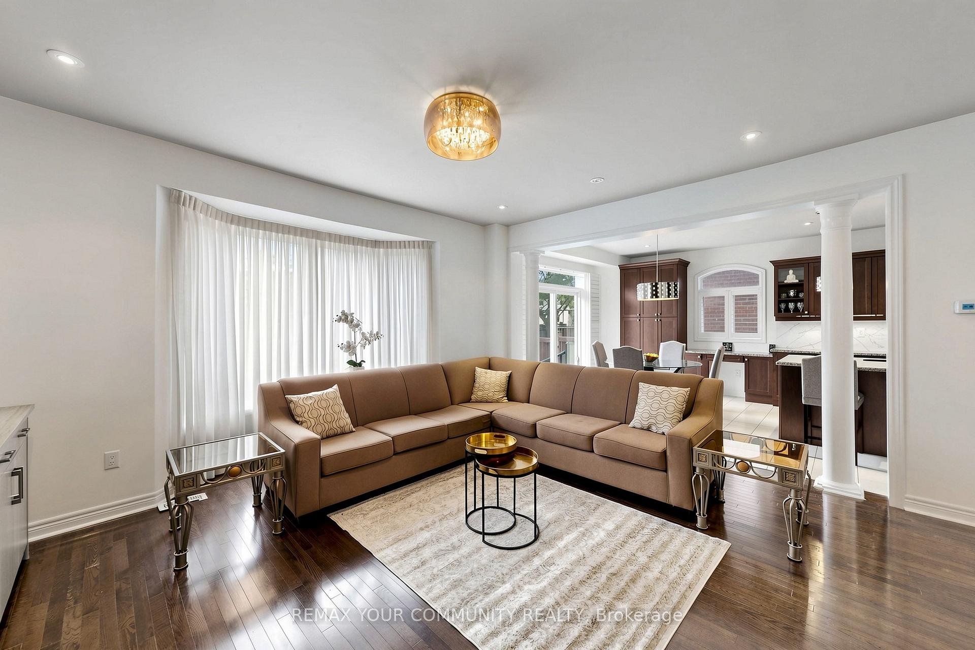 Photo 11 of 67 Sand Valley Street, Vaughan, Patterson — HOMEH