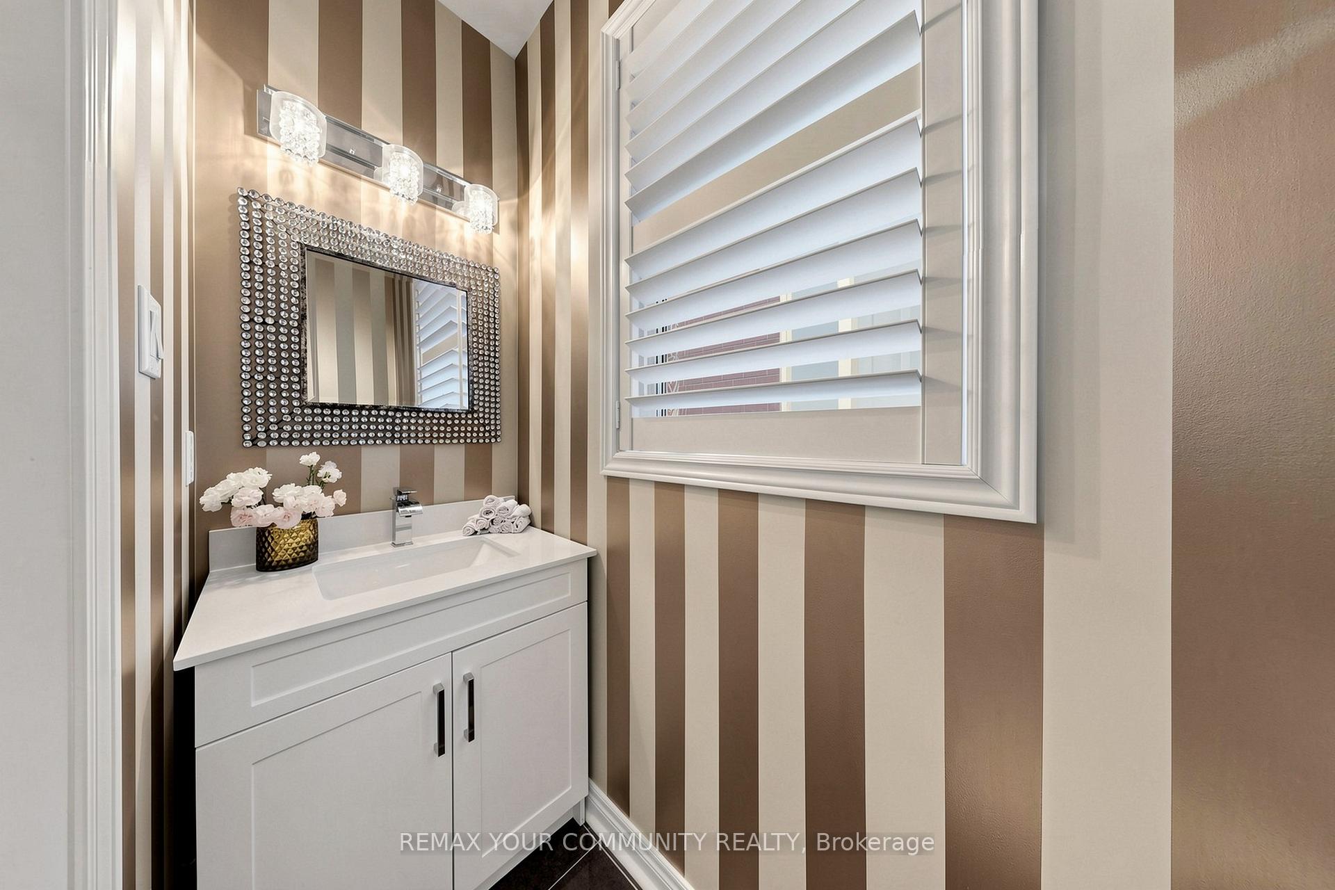 Photo 18 of 67 Sand Valley Street, Vaughan, Patterson — HOMEH
