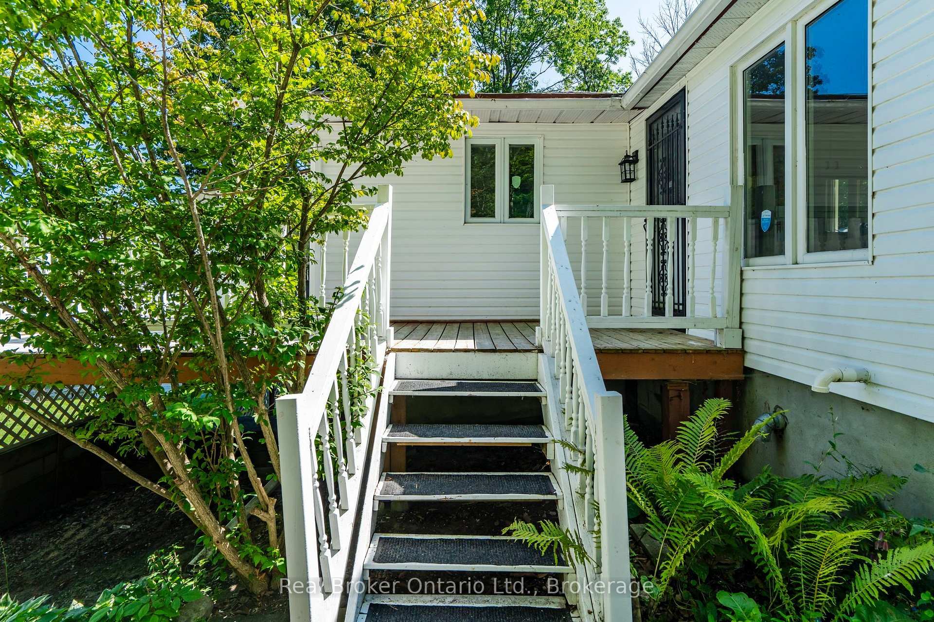 Photo 3 of 426 David Avenue, Tay, Port McNicoll — HOMEH