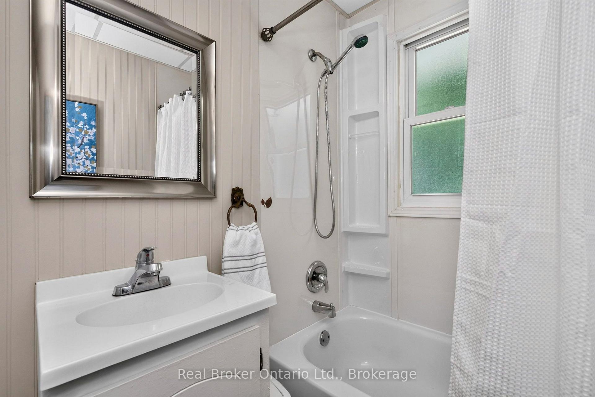 Photo 19 of 426 David Avenue, Tay, Port McNicoll — HOMEH