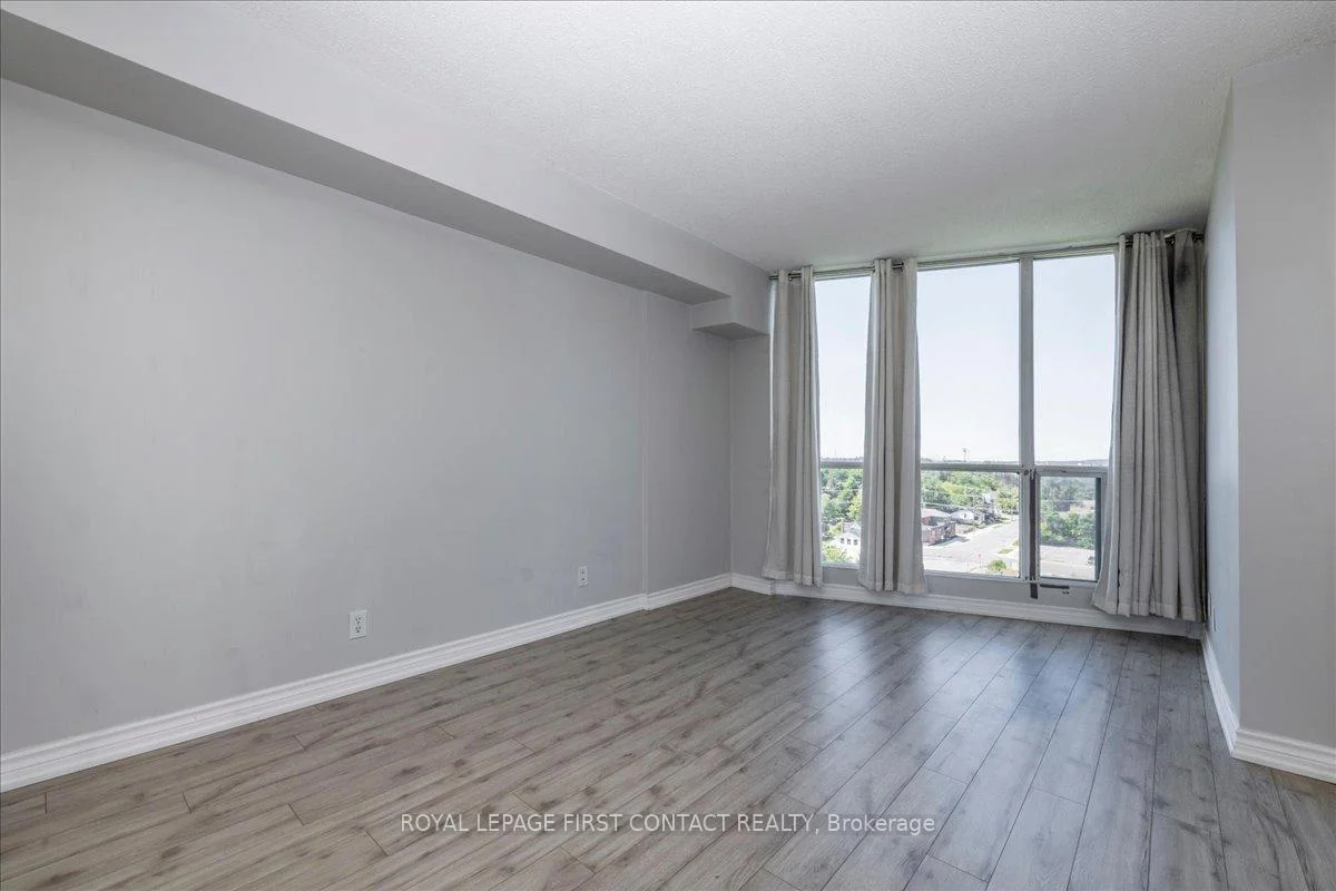 Photo 19 of Unit 709, 65 Ellen Street, Barrie, City Centre — HOMEH