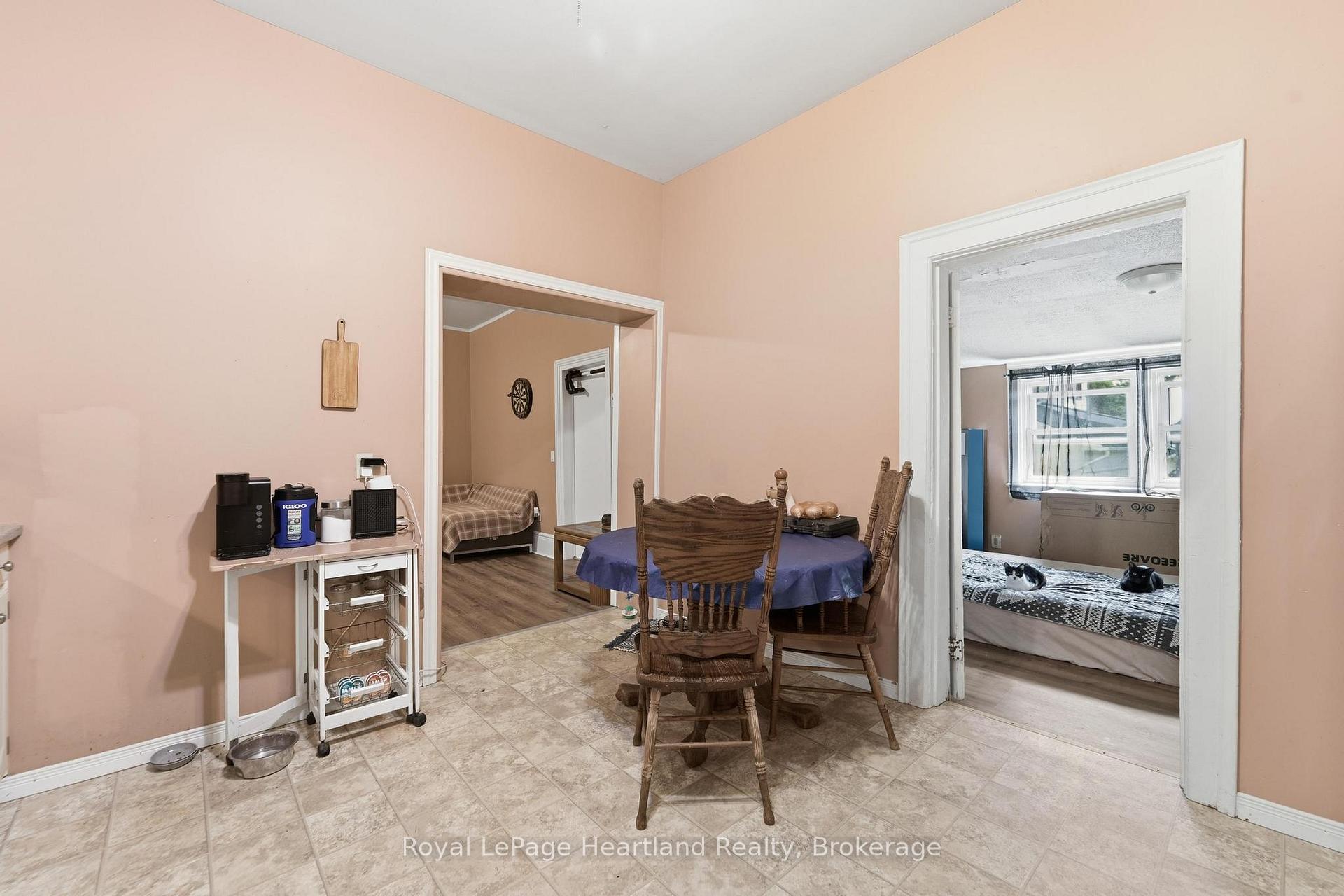 Photo 9 of 132 Queen Street, Central Huron, Clinton — HOMEH
