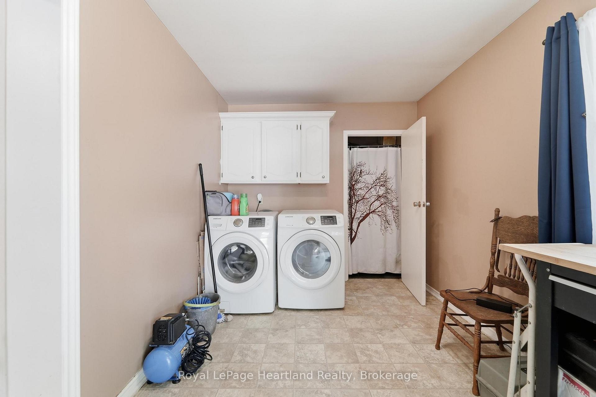 Photo 13 of 132 Queen Street, Central Huron, Clinton — HOMEH