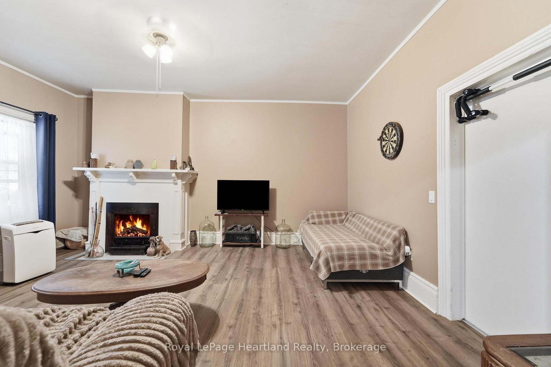 Photo 19 of 132 Queen Street, Central Huron, Clinton — HOMEH