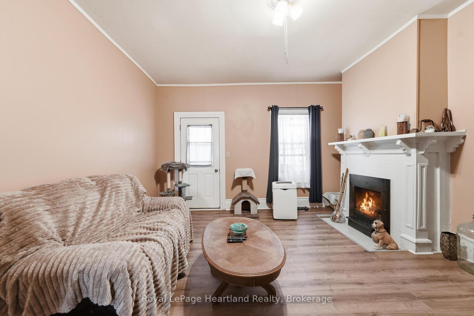 Photo 23 of 132 Queen Street, Central Huron, Clinton — HOMEH