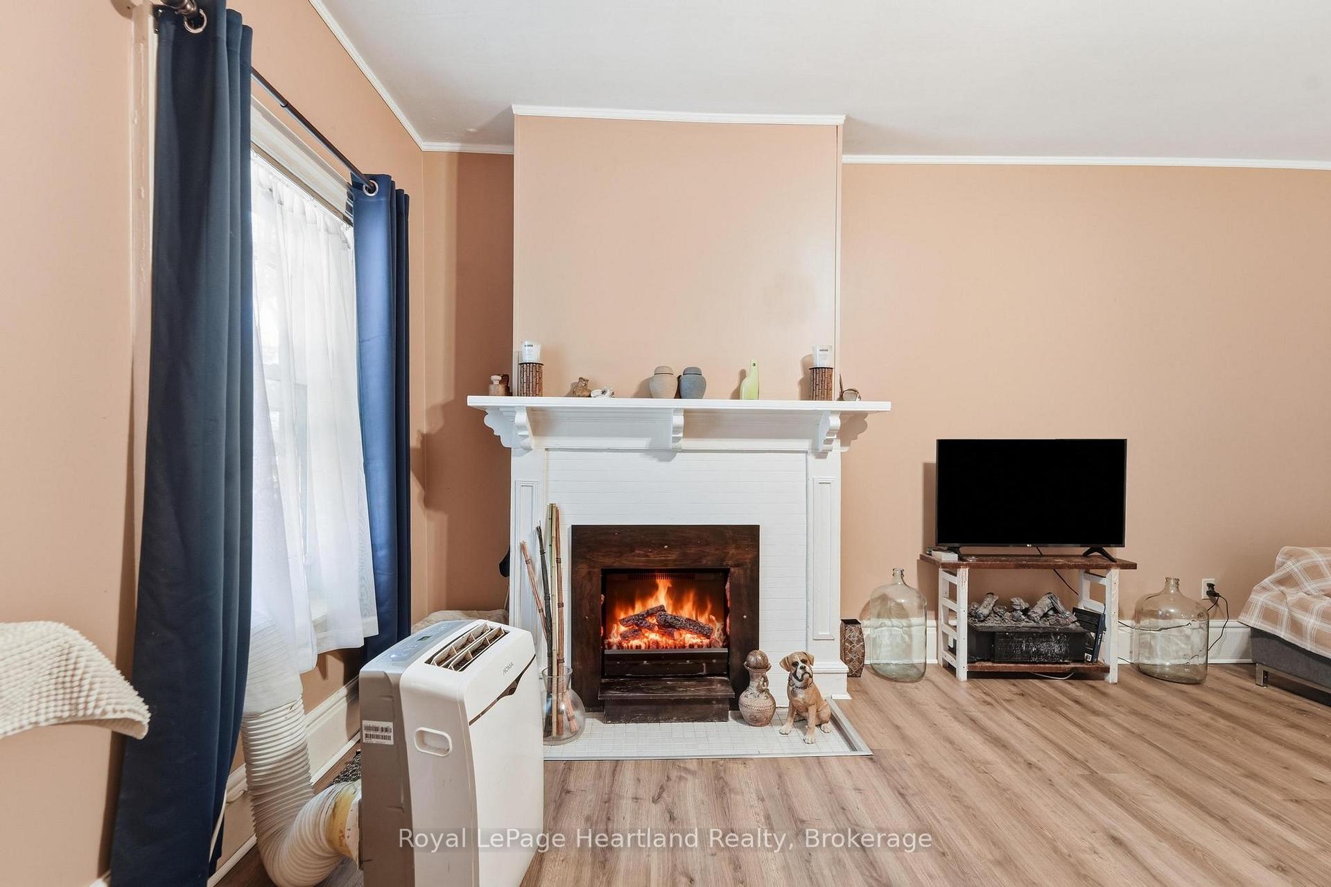 Photo 25 of 132 Queen Street, Central Huron, Clinton — HOMEH