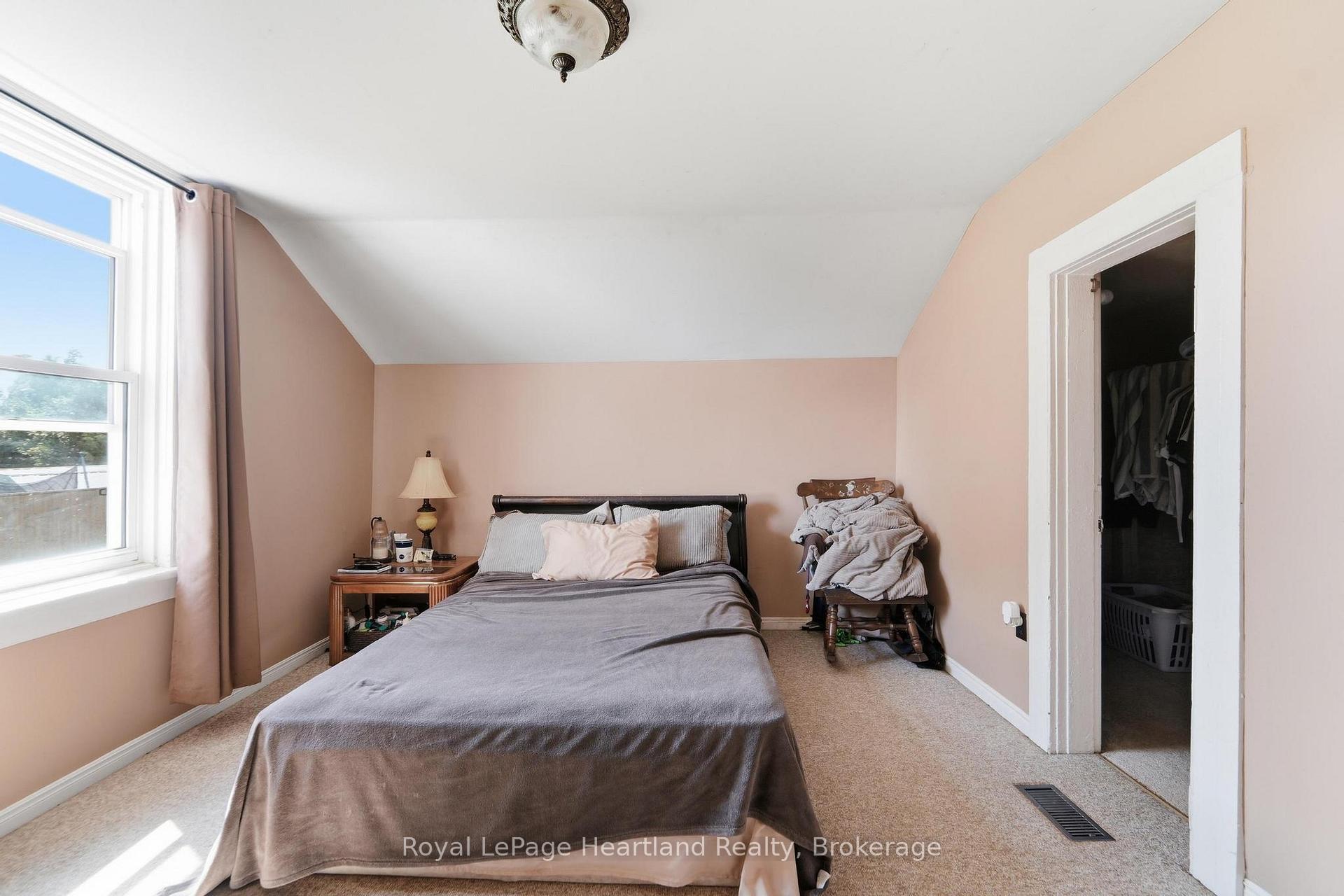 Photo 32 of 132 Queen Street, Central Huron, Clinton — HOMEH