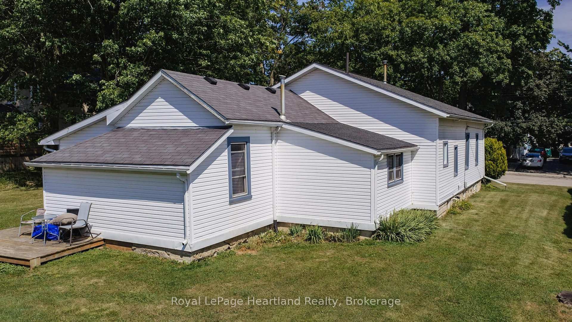 Photo 33 of 132 Queen Street, Central Huron, Clinton — HOMEH