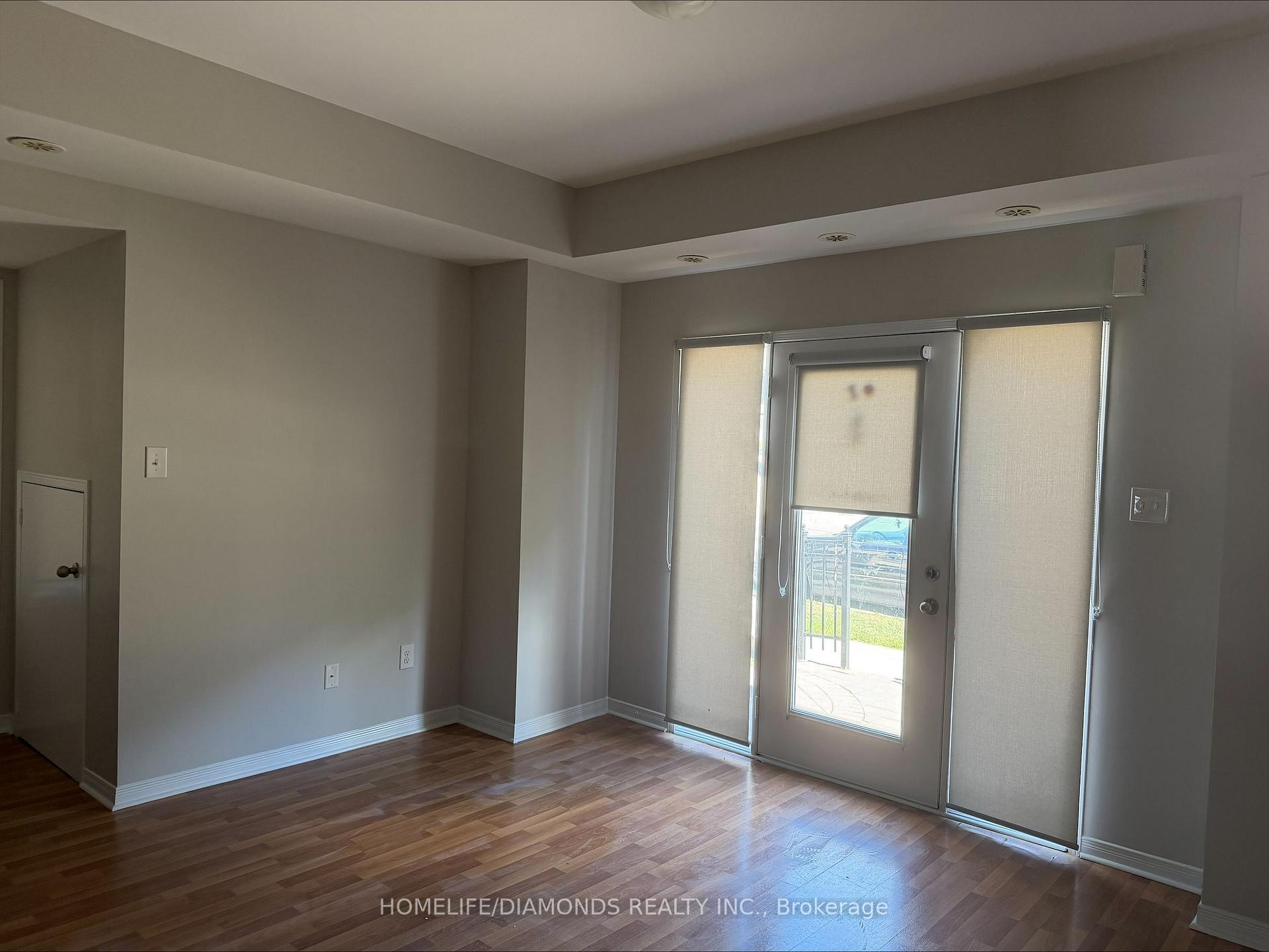 Photo 5 of Unit 149, 60 Fairwood Circle, Brampton, Sandringham-Wellington — HOMEH