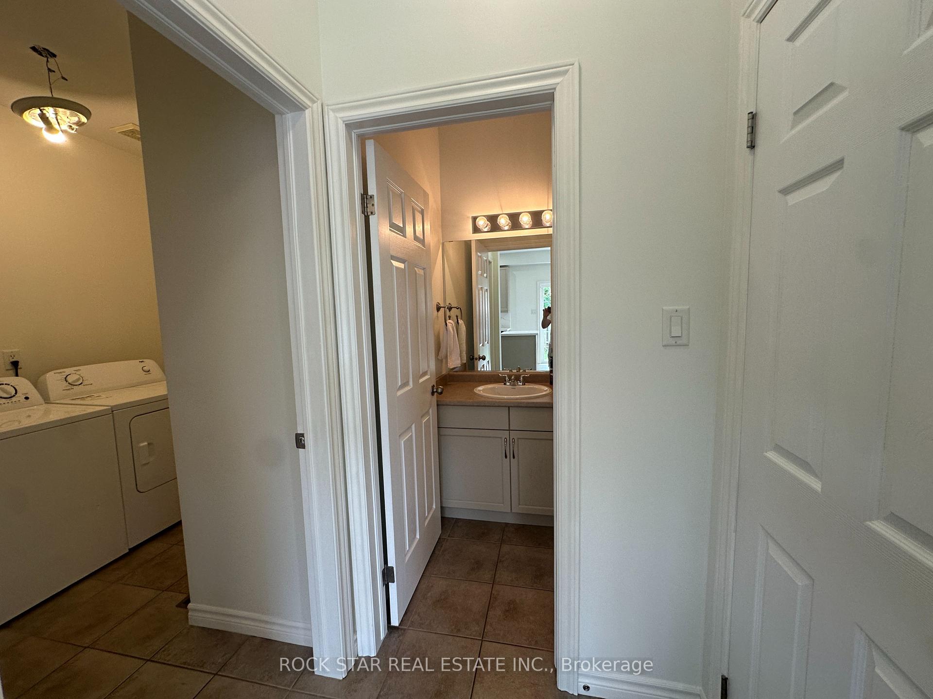 Photo 13 of Unit 49, 99 Panabaker Drive, Hamilton, Ancaster — HOMEH
