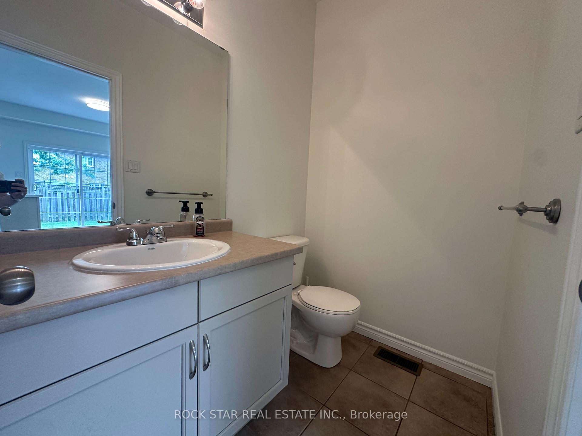 Photo 14 of Unit 49, 99 Panabaker Drive, Hamilton, Ancaster — HOMEH