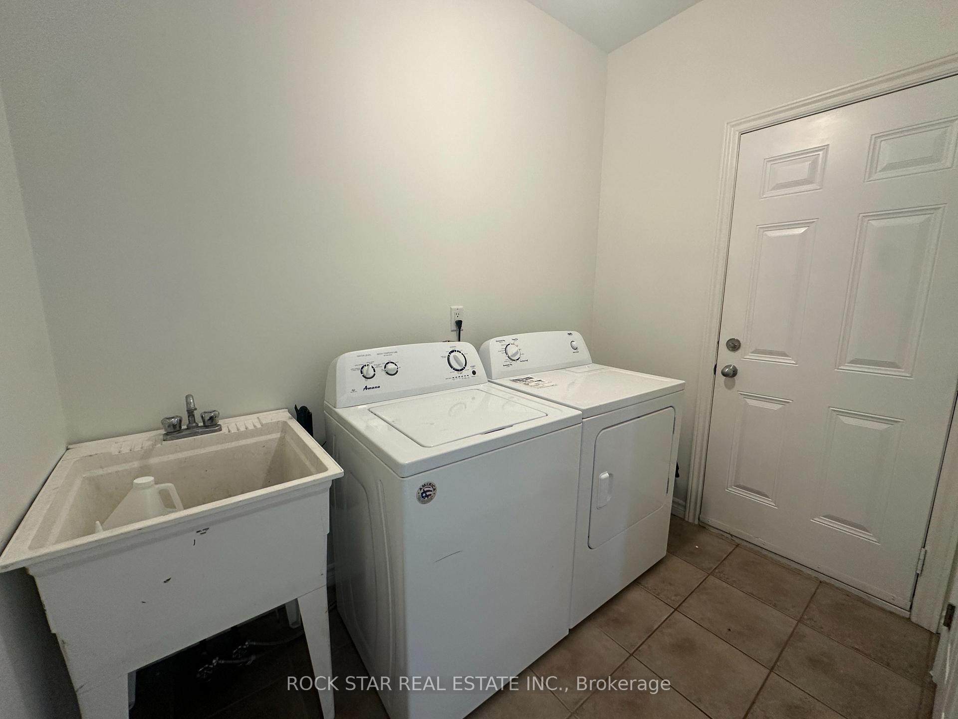 Photo 15 of Unit 49, 99 Panabaker Drive, Hamilton, Ancaster — HOMEH