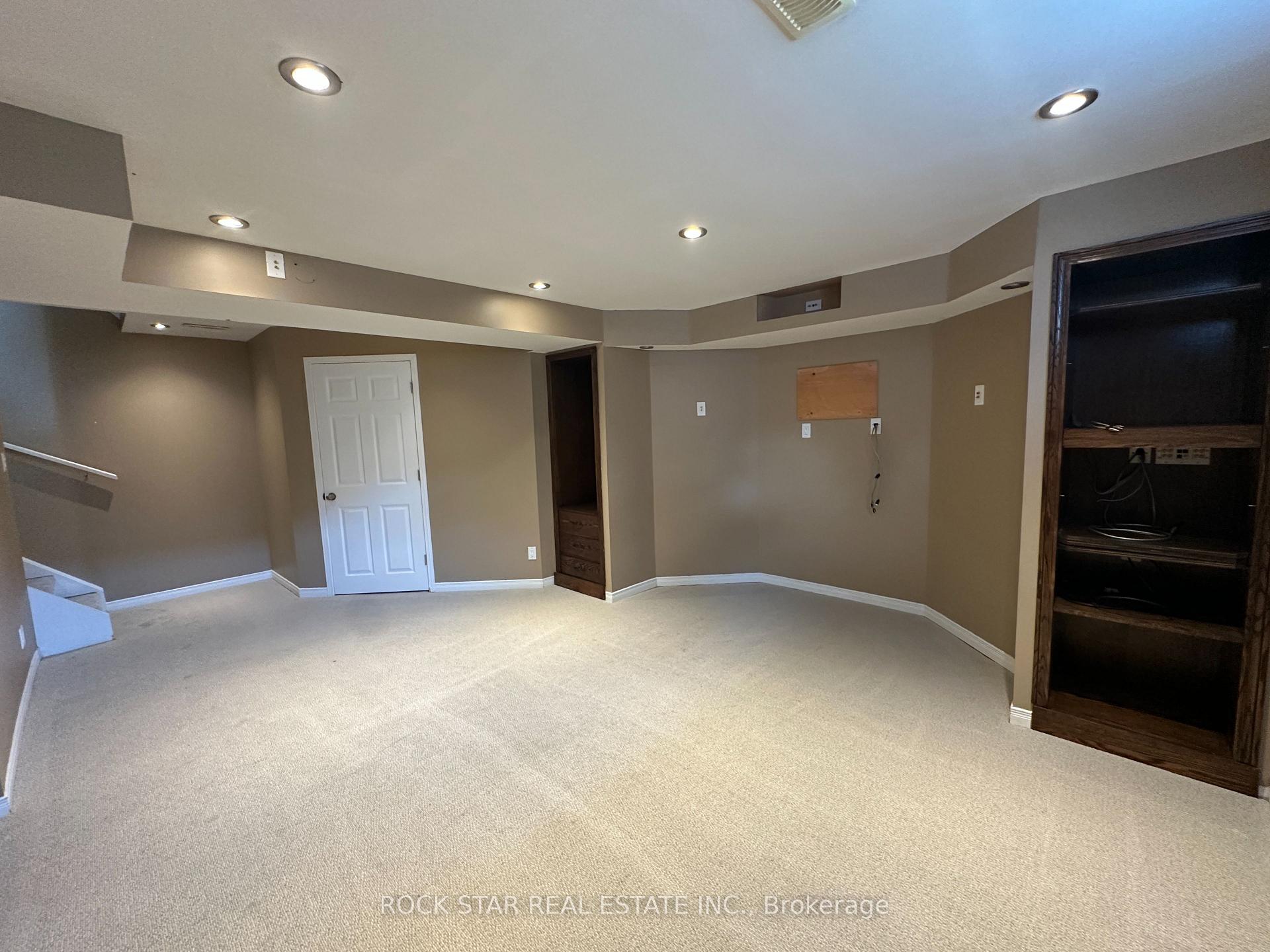 Photo 34 of Unit 49, 99 Panabaker Drive, Hamilton, Ancaster — HOMEH