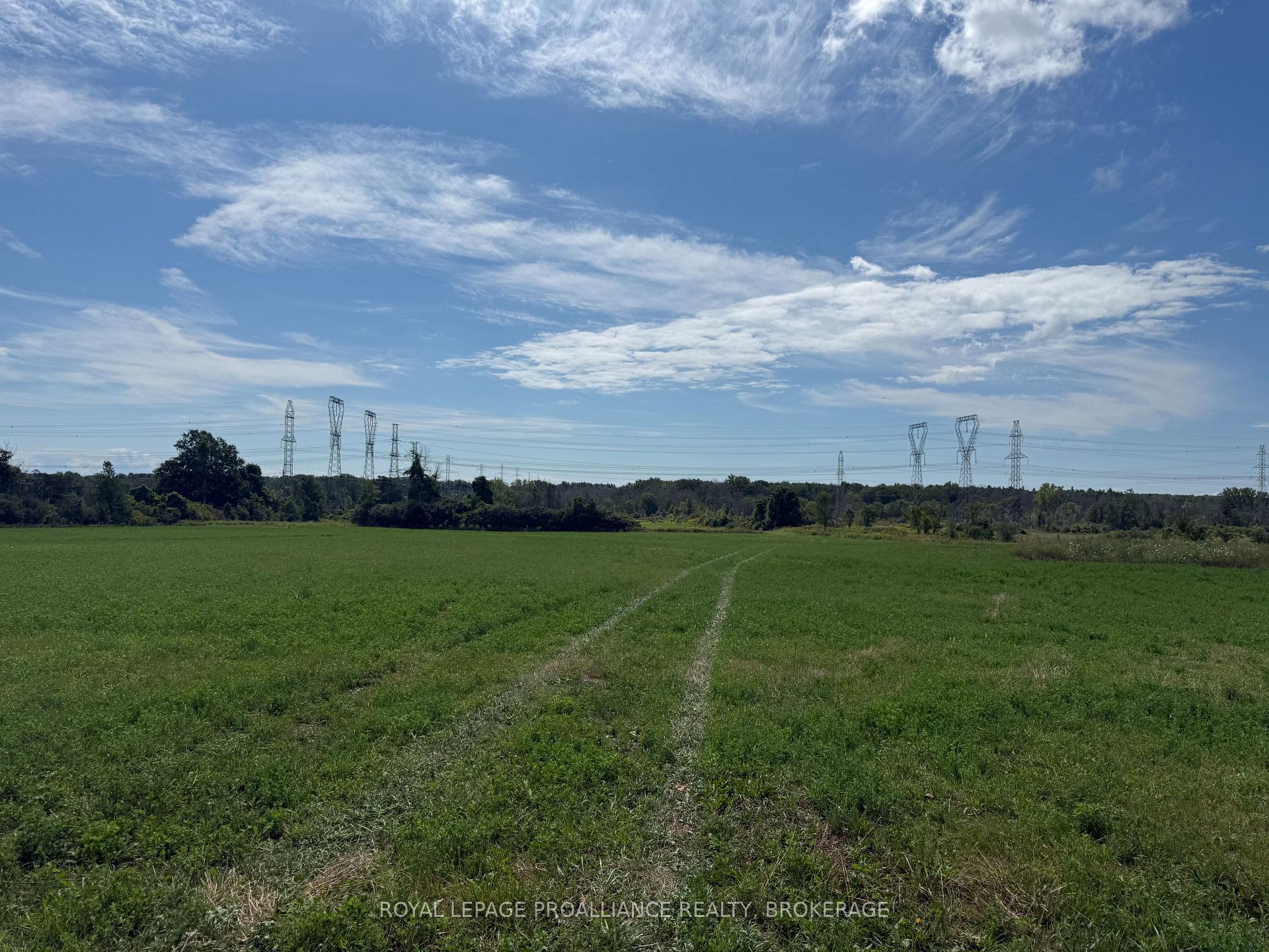 Photo 5 of 2346 County Road 22, Loyalist, Lennox and Addington - South — HOMEH