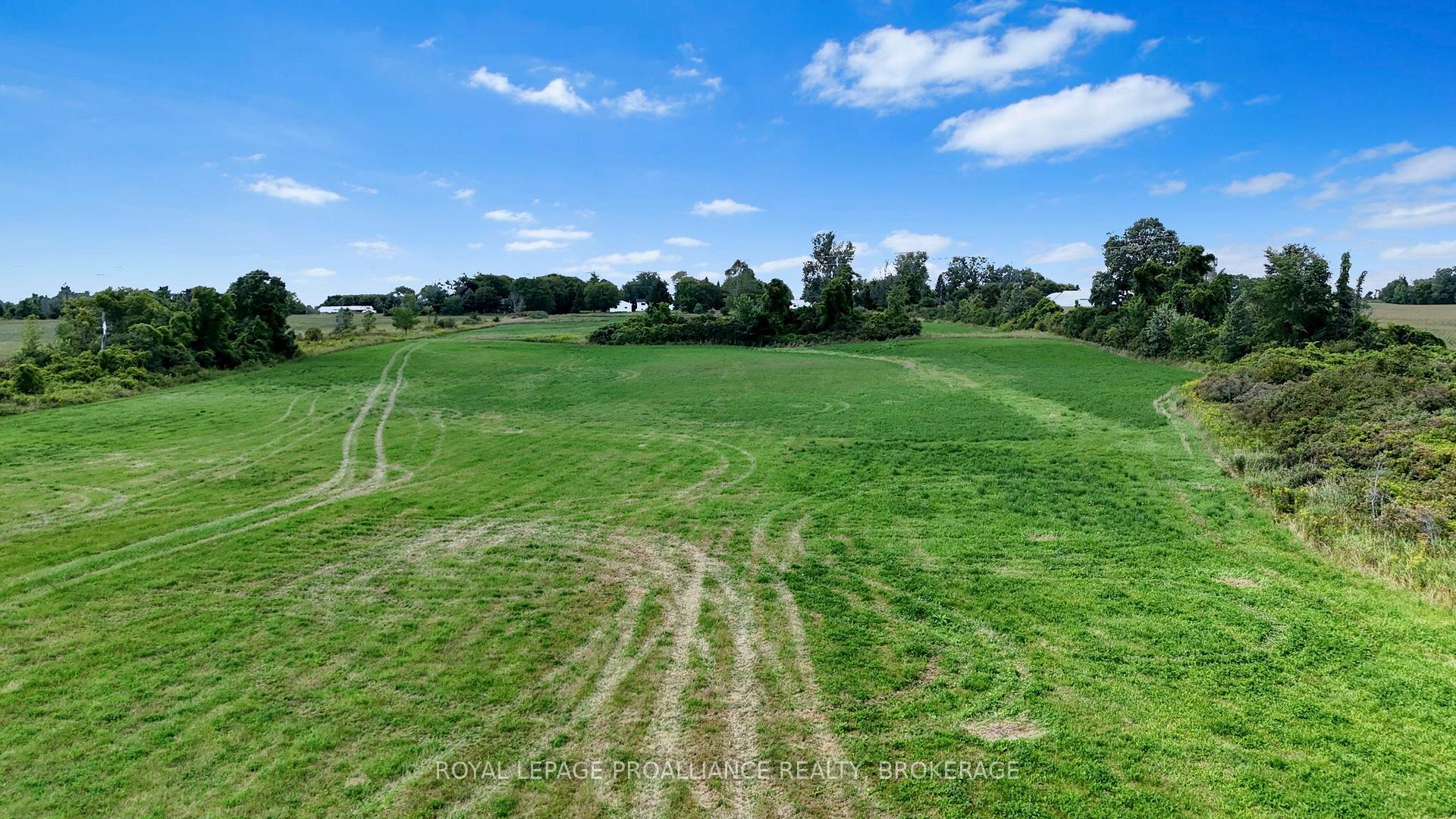 Photo 10 of 2346 County Road 22, Loyalist, Lennox and Addington - South — HOMEH