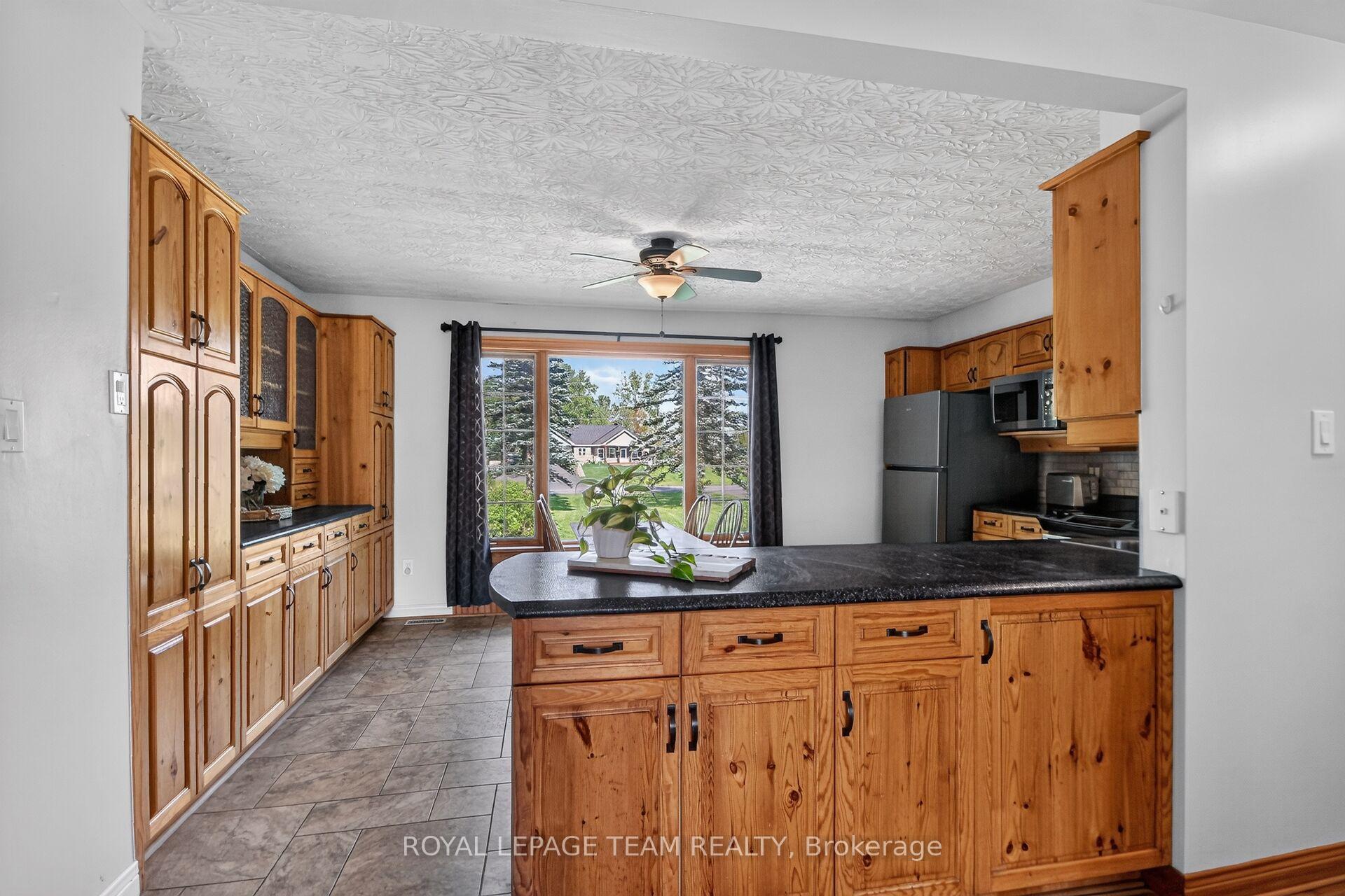 Photo 17 of 3246 Tolmies Corners Road, North Stormont, North Stormont (Roxborough) Twp — HOMEH