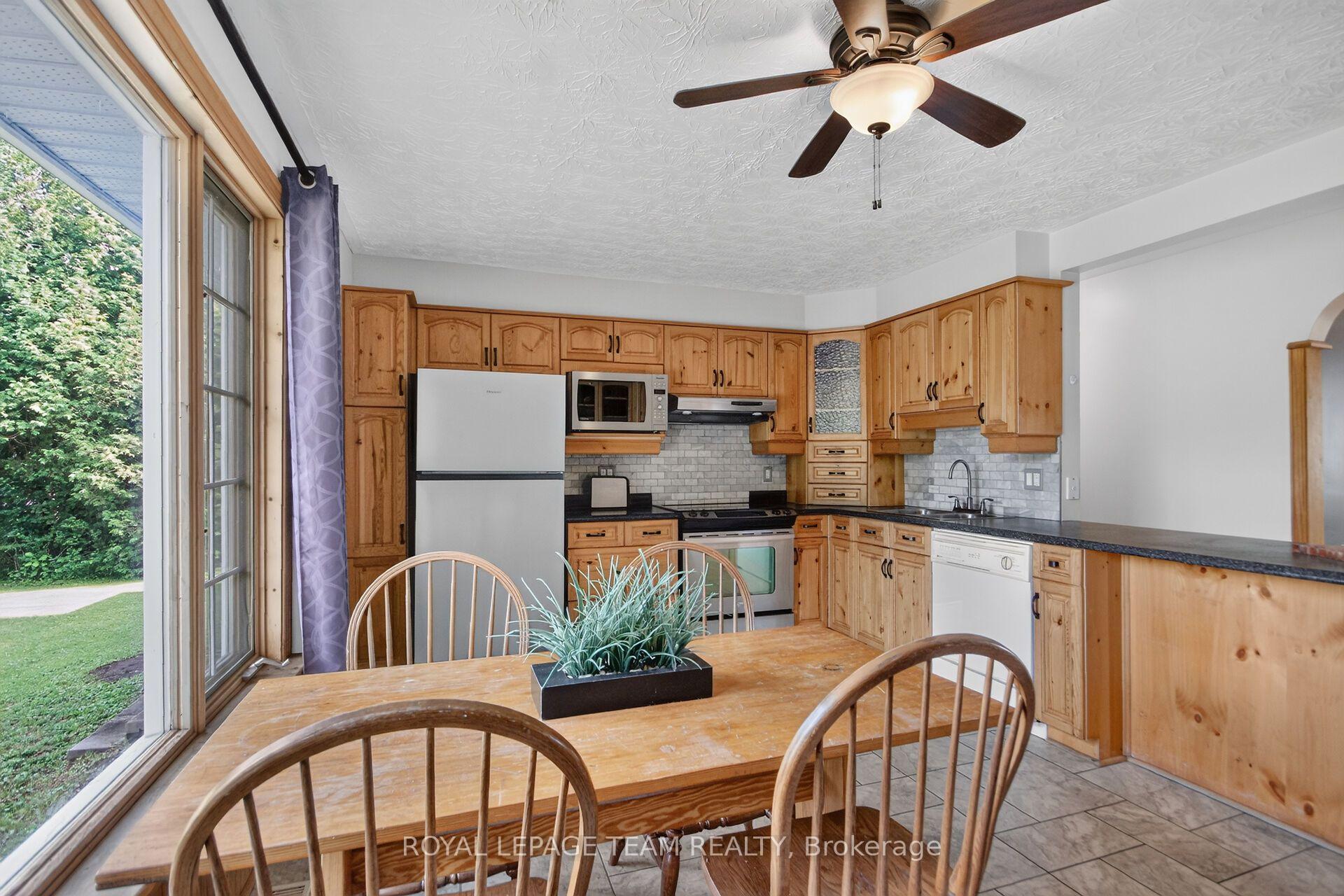 Photo 18 of 3246 Tolmies Corners Road, North Stormont, North Stormont (Roxborough) Twp — HOMEH