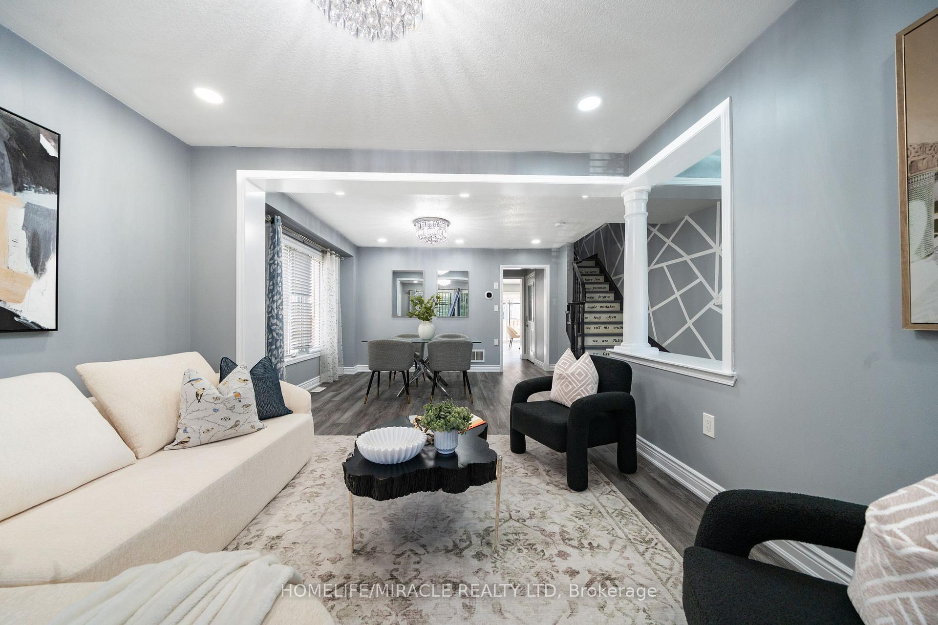 Photo 11 of 151 Baldwin Drive, Cambridge, Silver Heights — HOMEH