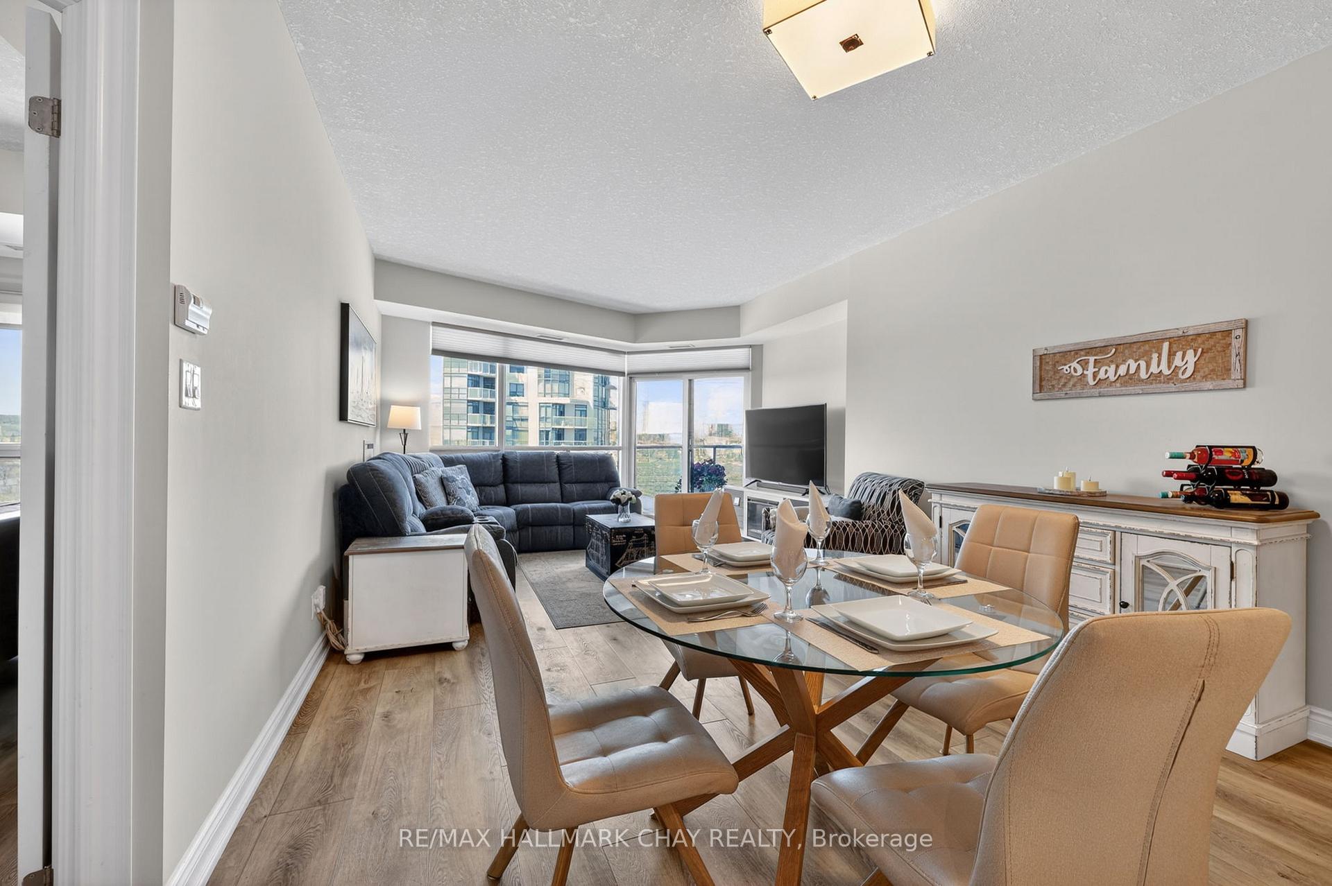 Photo 10 of Unit 805, 37 Ellen Street, Barrie, City Centre — HOMEH