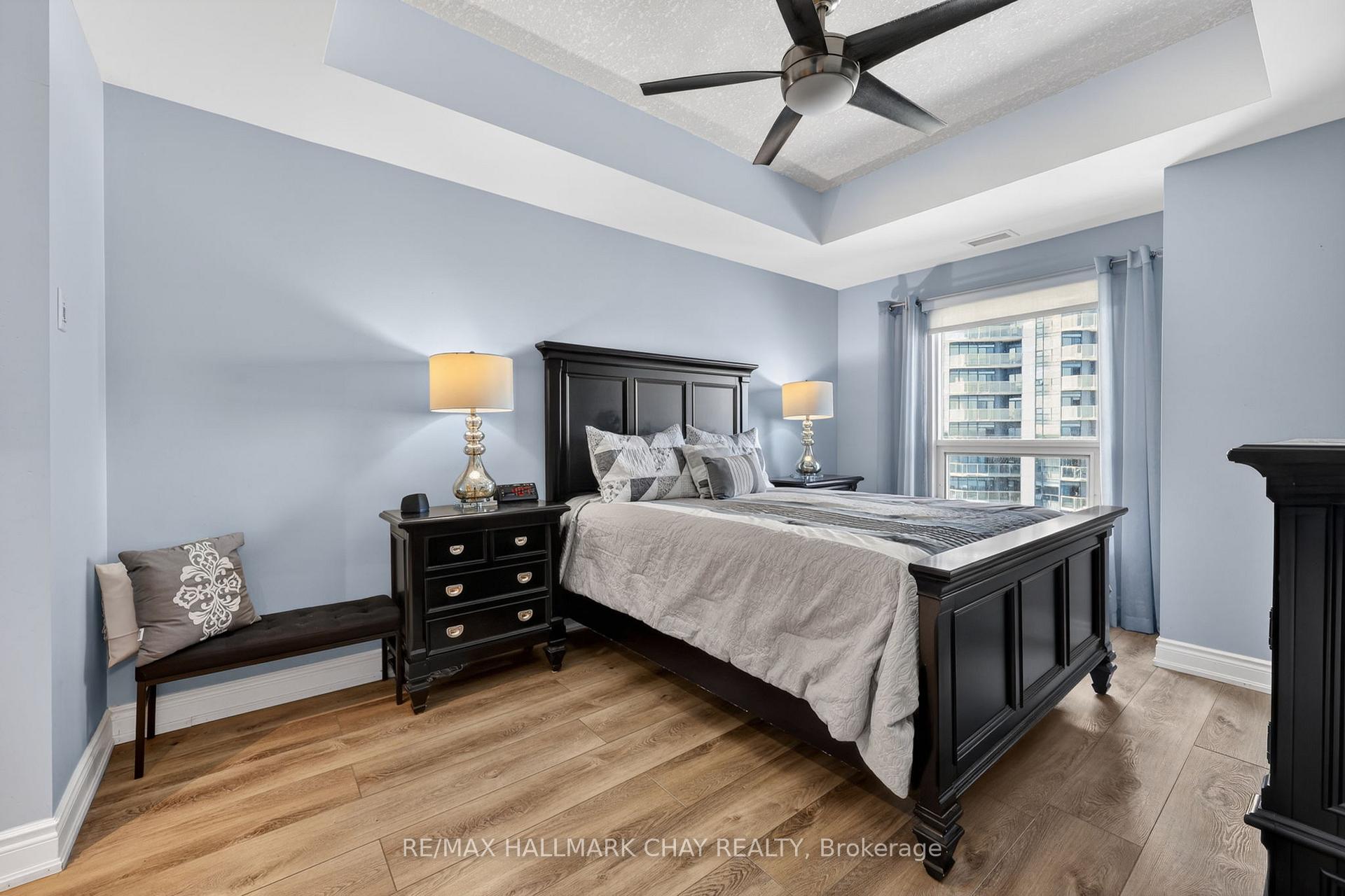 Photo 14 of Unit 805, 37 Ellen Street, Barrie, City Centre — HOMEH