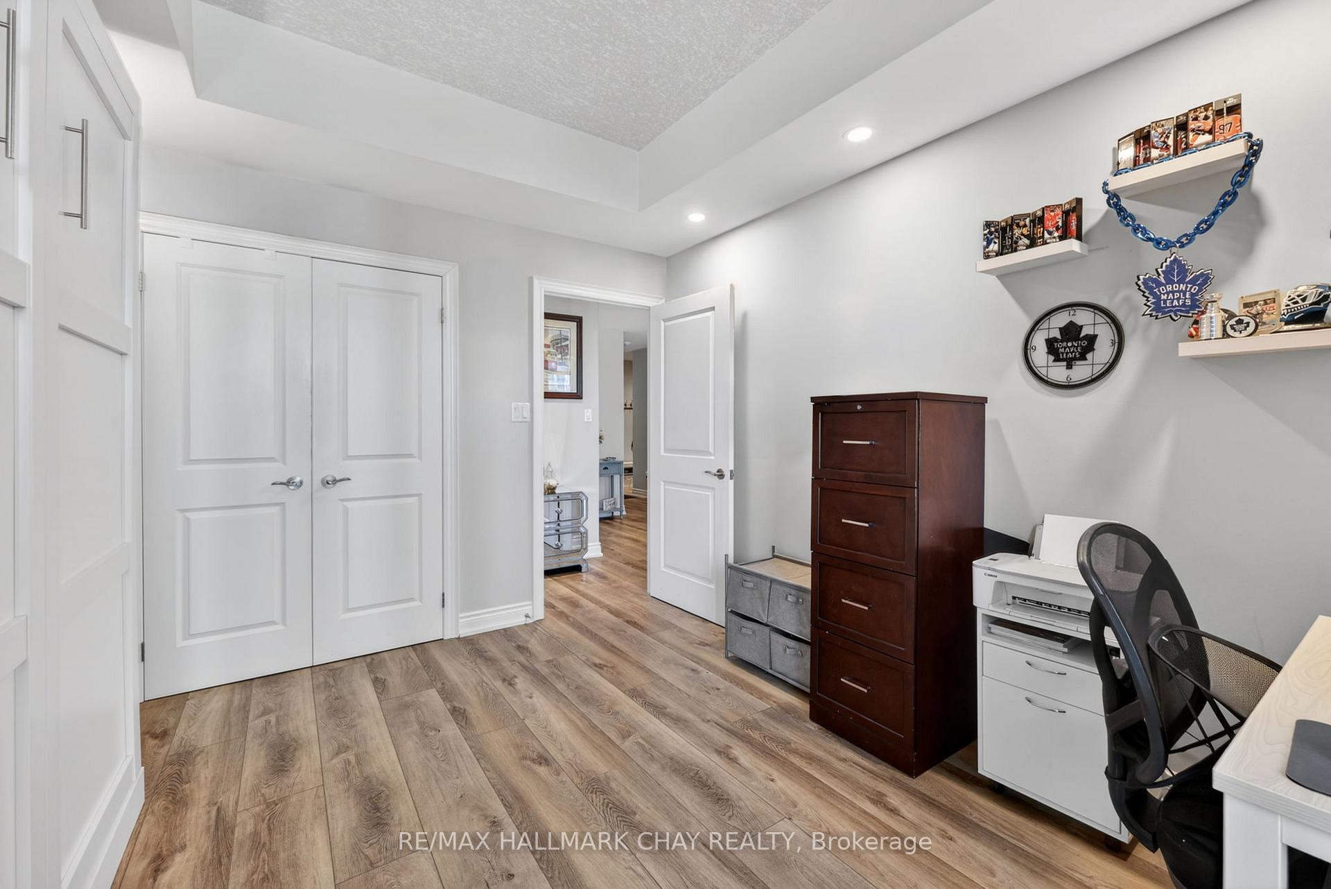 Photo 20 of Unit 805, 37 Ellen Street, Barrie, City Centre — HOMEH