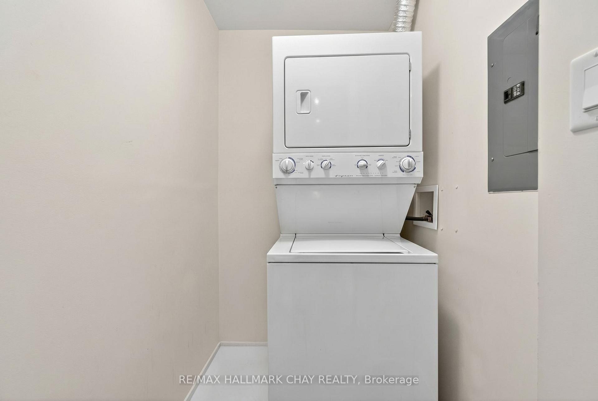 Photo 21 of Unit 805, 37 Ellen Street, Barrie, City Centre — HOMEH