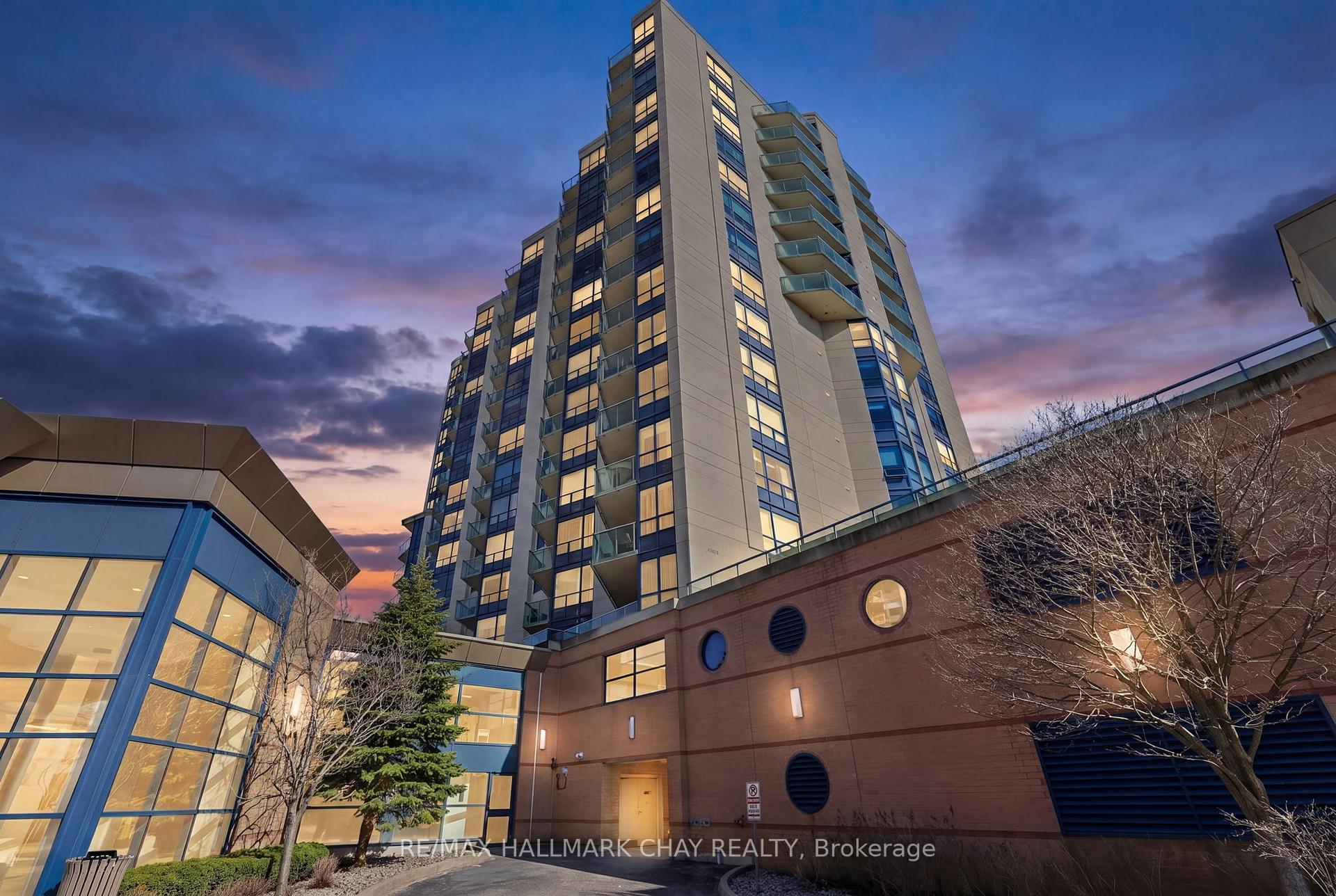 Photo 32 of Unit 805, 37 Ellen Street, Barrie, City Centre — HOMEH