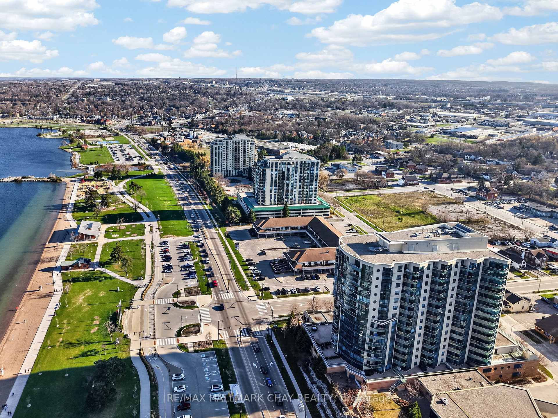 Photo 35 of Unit 805, 37 Ellen Street, Barrie, City Centre — HOMEH
