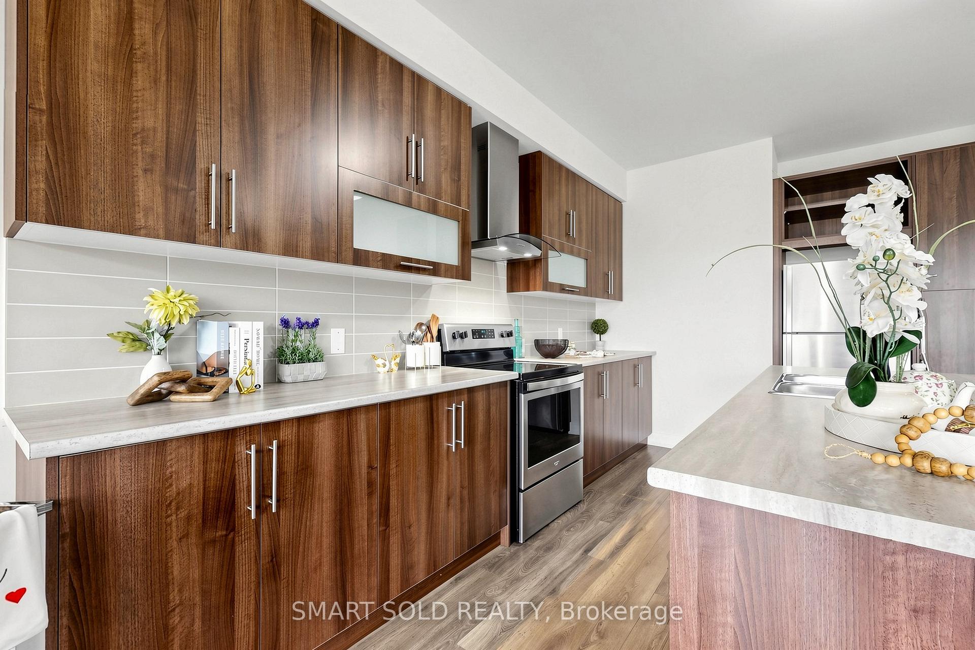 Photo 10 of 80 Donald Fleming Way, Whitby, Pringle Creek — HOMEH
