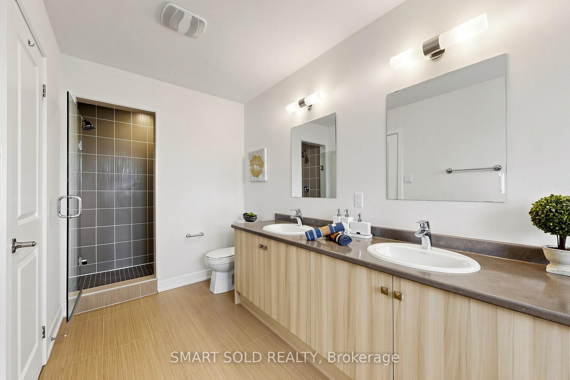 Photo 25 of 80 Donald Fleming Way, Whitby, Pringle Creek — HOMEH