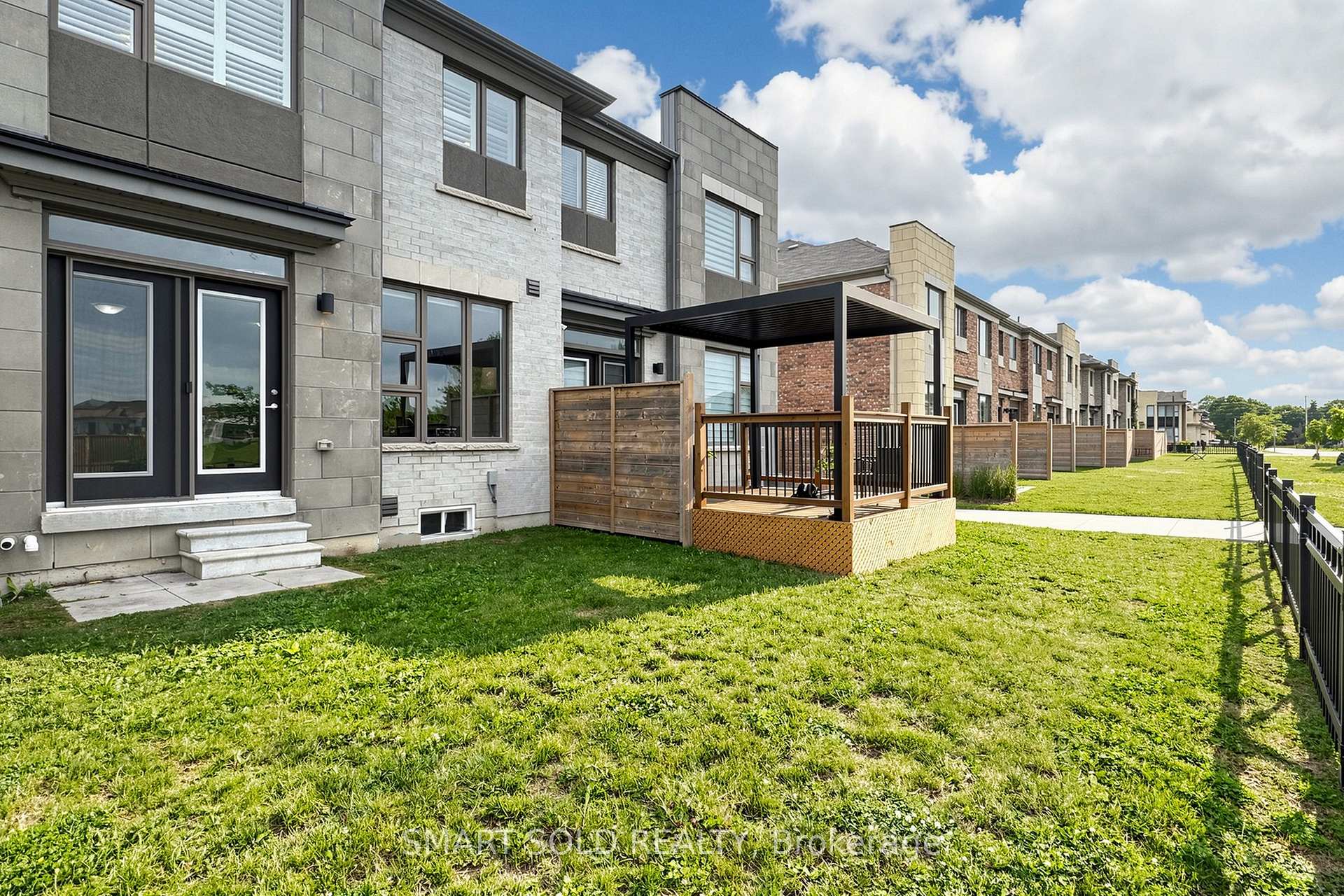Photo 36 of 80 Donald Fleming Way, Whitby, Pringle Creek — HOMEH