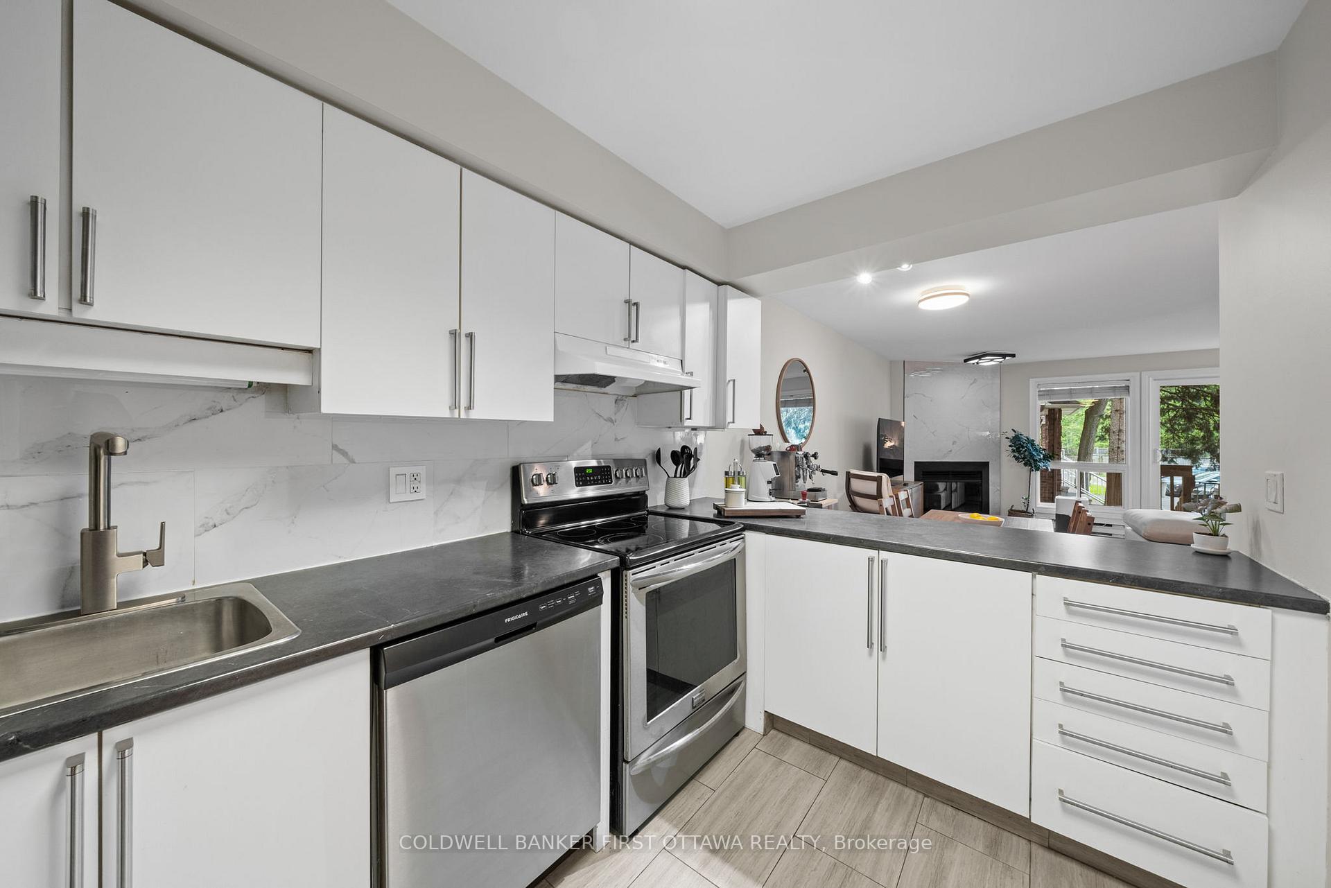 Photo 8 of 386 Briston Private, Ottawa, Hunt Club Park — HOMEH