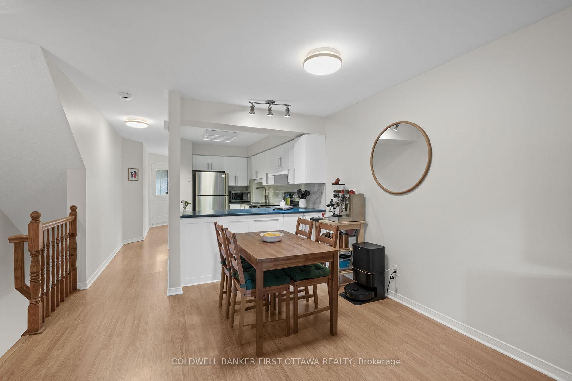 Photo 12 of 386 Briston Private, Ottawa, Hunt Club Park — HOMEH