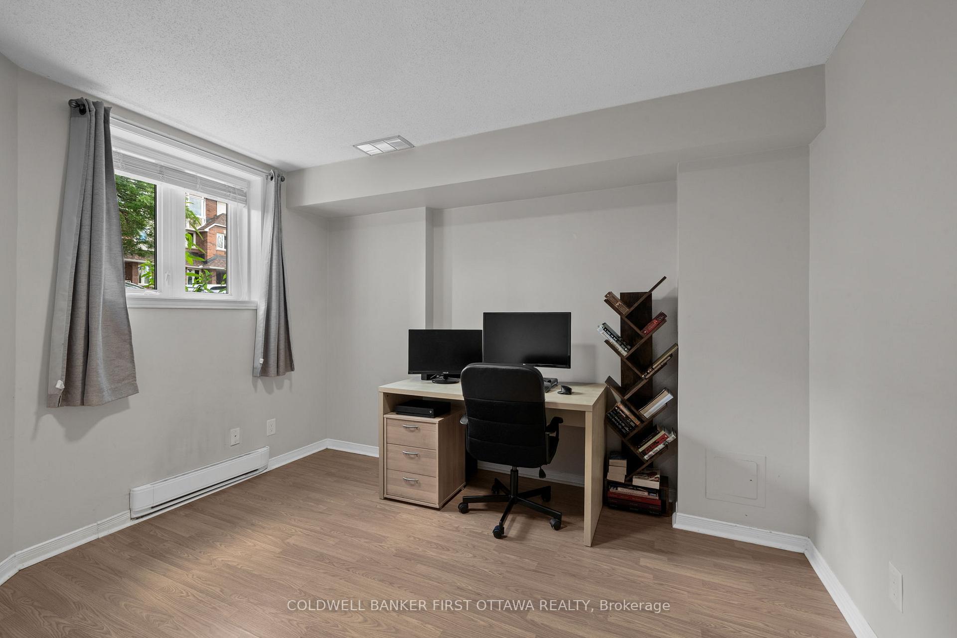 Photo 24 of 386 Briston Private, Ottawa, Hunt Club Park — HOMEH