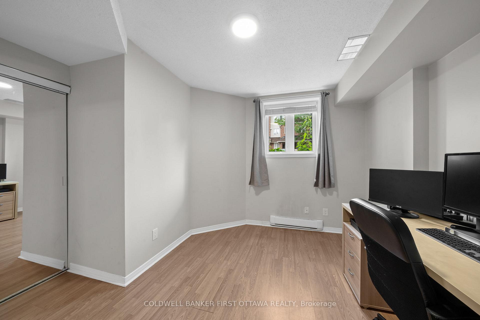 Photo 25 of 386 Briston Private, Ottawa, Hunt Club Park — HOMEH