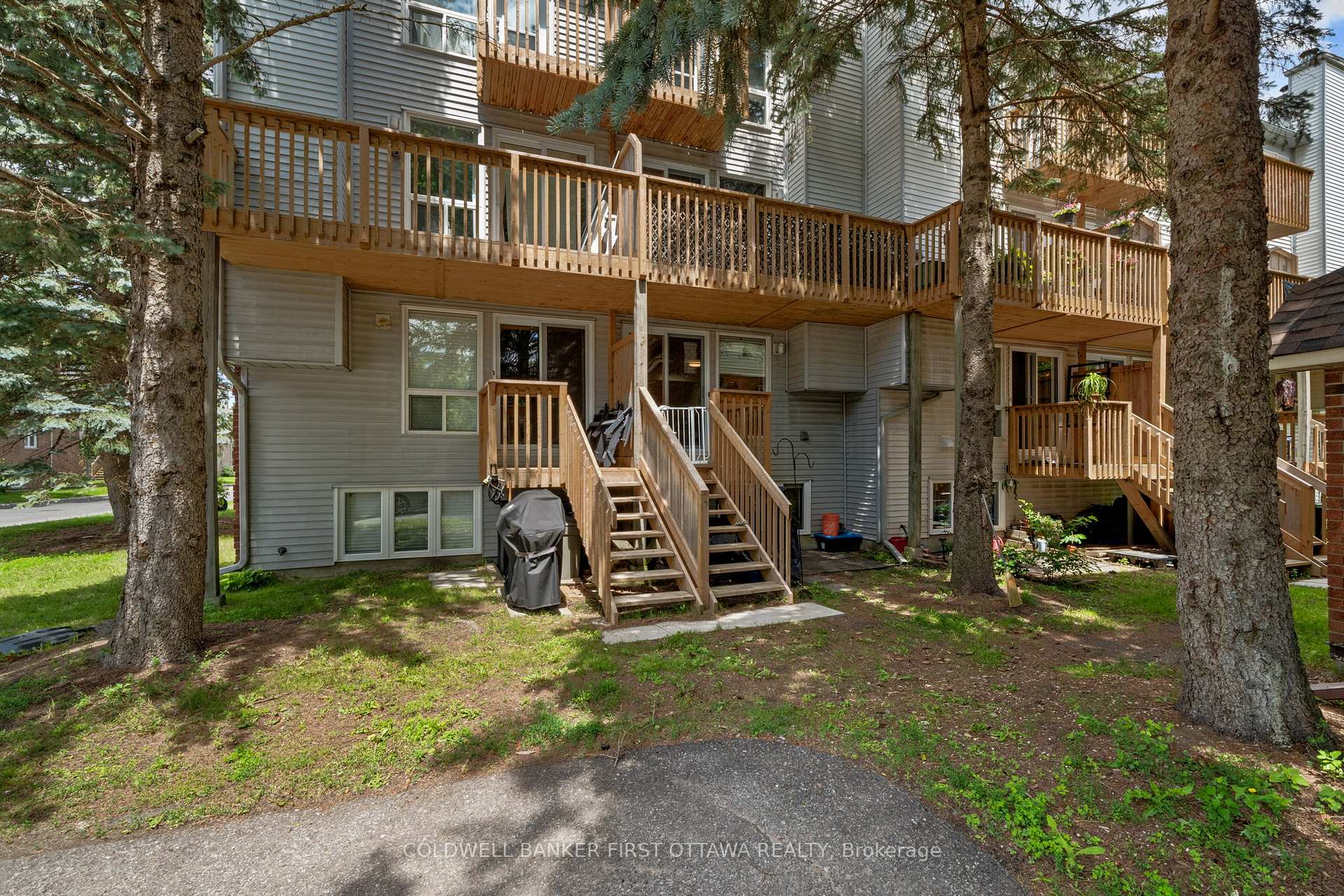 Photo 28 of 386 Briston Private, Ottawa, Hunt Club Park — HOMEH