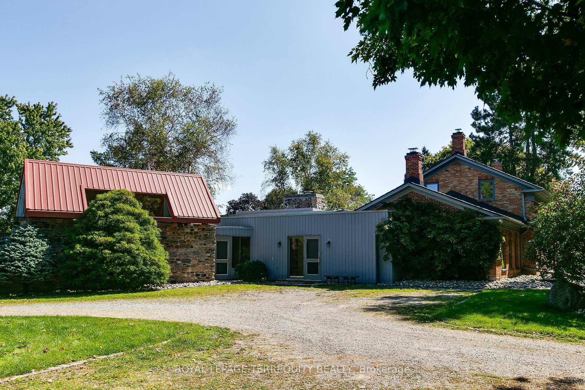 Photo 4 of 15625 8th Concession Road, King, Rural King — HOMEH