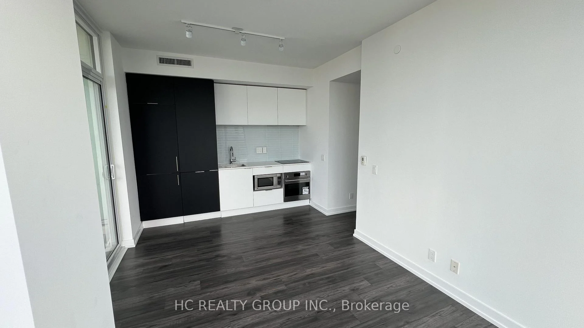 Photo 6 of Unit 2503, 33 Helendale Avenue, Toronto, Yonge-Eglinton — HOMEH