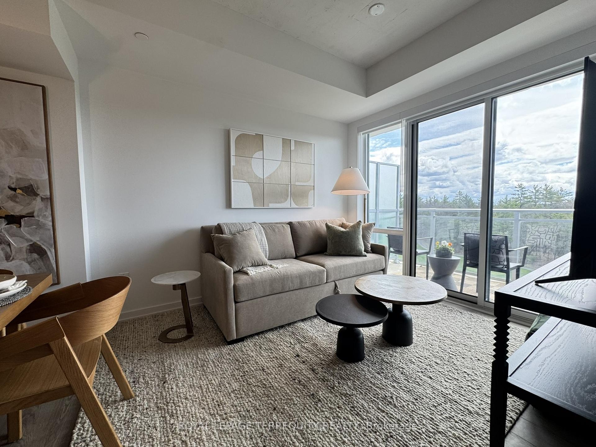 Photo 5 of Unit 512, 100 Carrick Trail, Gravenhurst, Muskoka (S) — HOMEH
