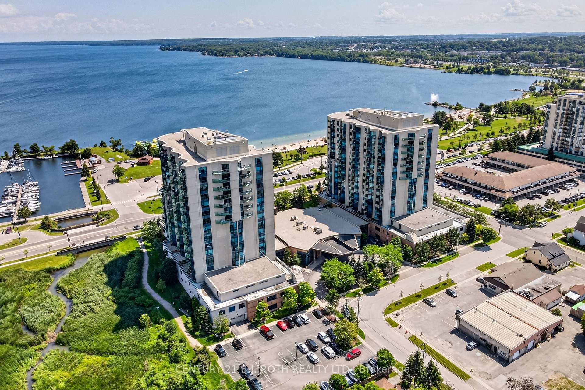 Photo 3 of Unit 904, 33 Ellen Street, Barrie, City Centre — HOMEH
