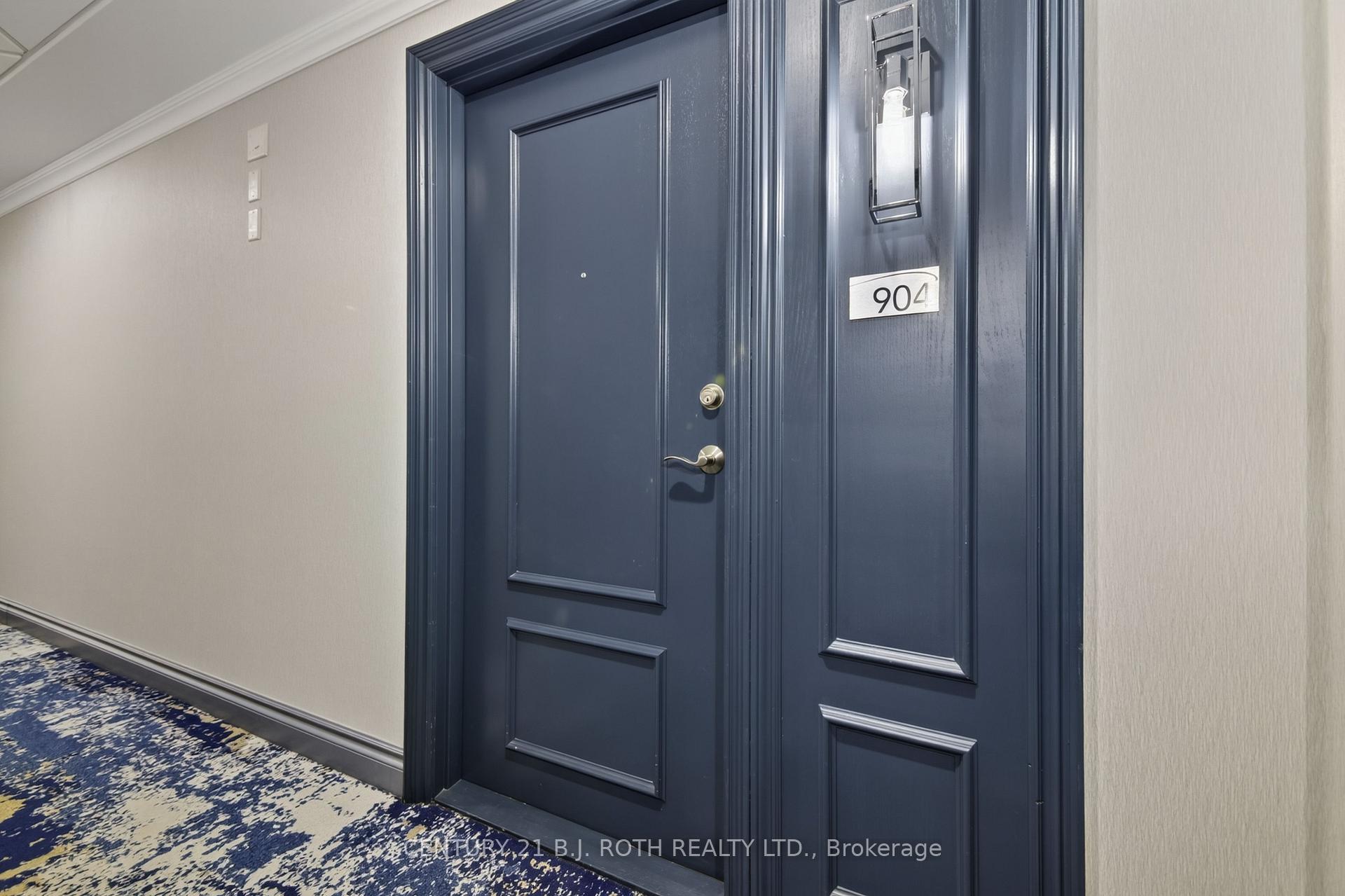 Photo 5 of Unit 904, 33 Ellen Street, Barrie, City Centre — HOMEH