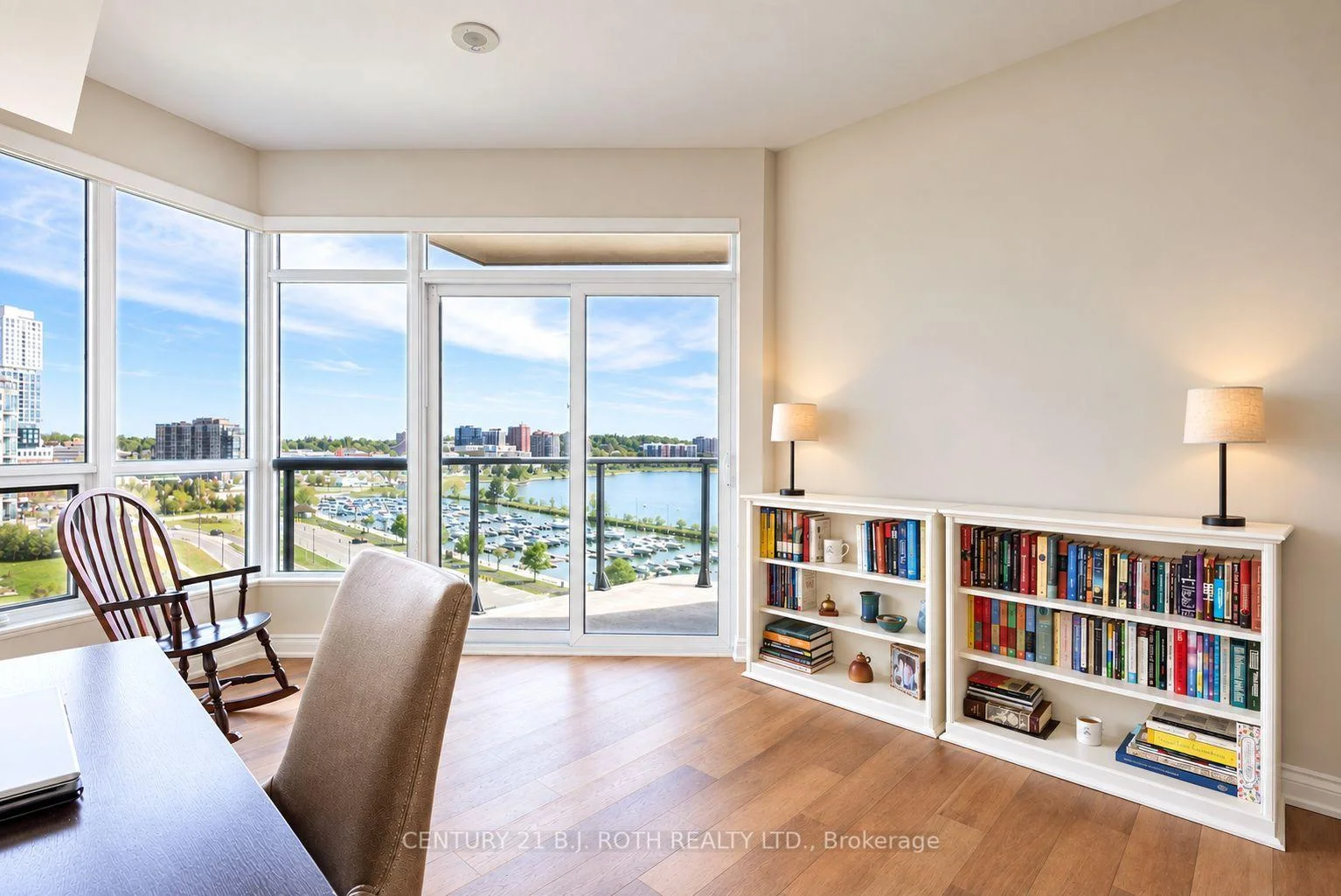 Photo 33 of Unit 904, 33 Ellen Street, Barrie, City Centre — HOMEH
