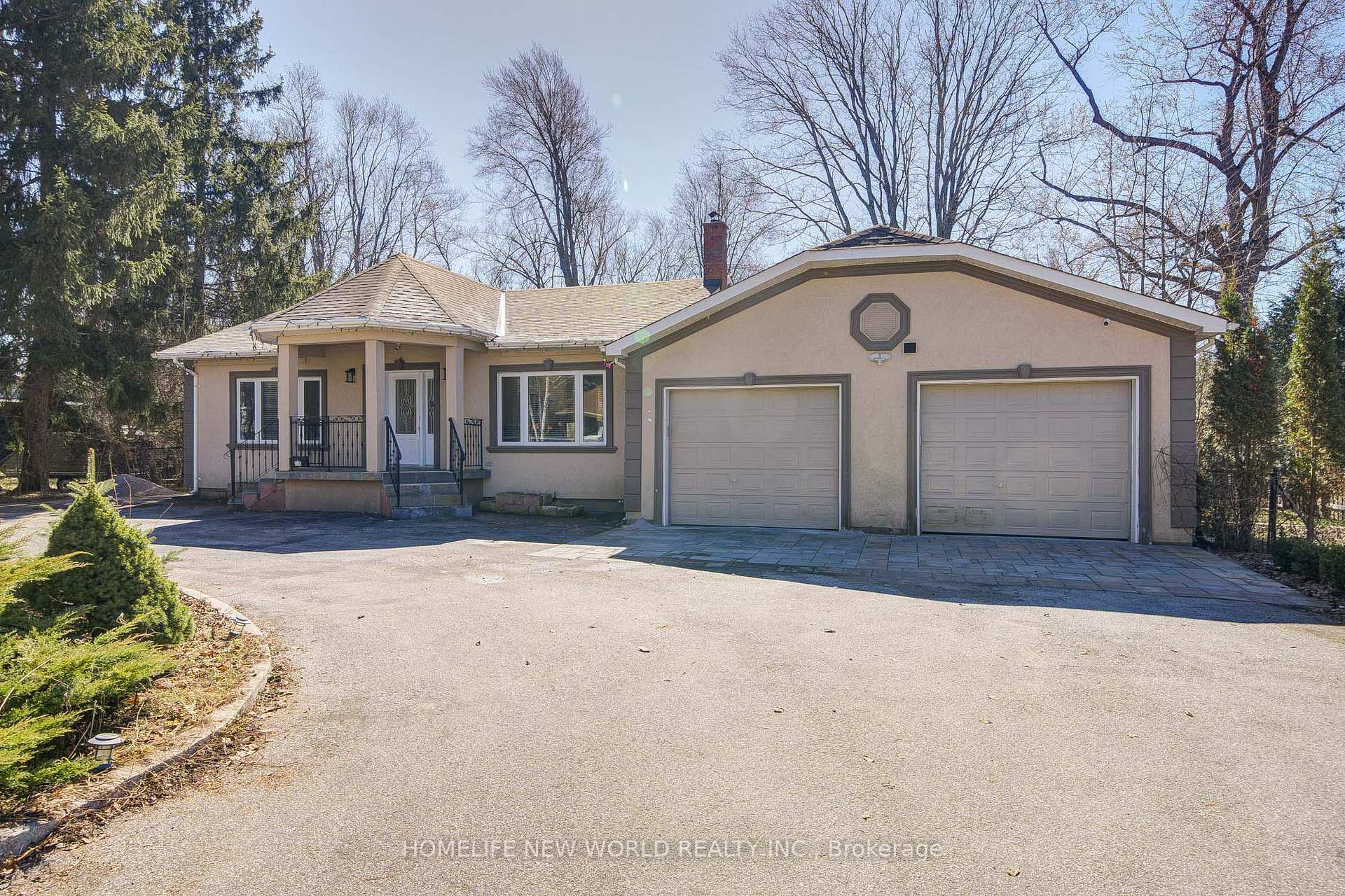Photo 2 of 215 Willow Drive, Georgina, Keswick South — HOMEH