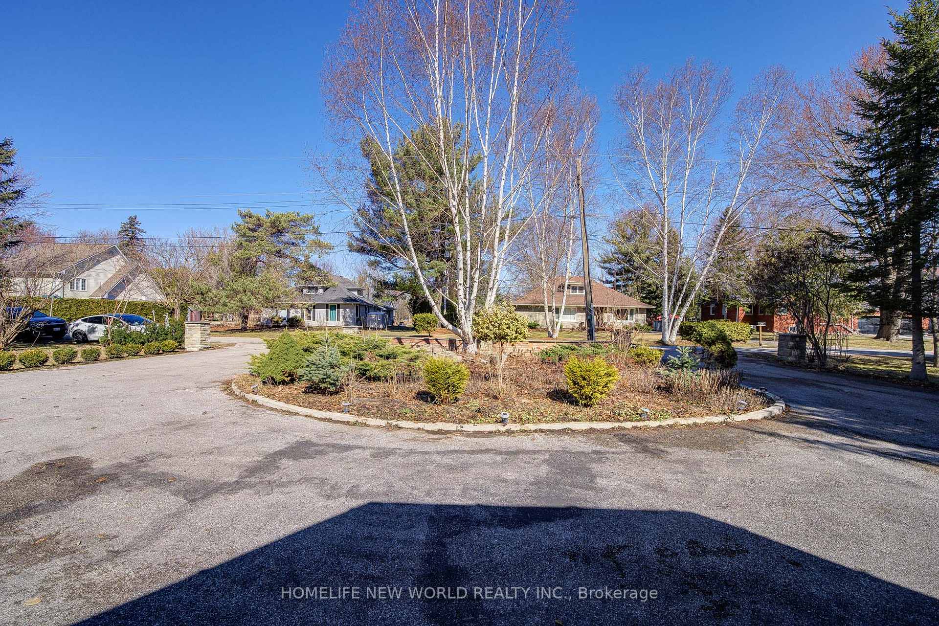 Photo 7 of 215 Willow Drive, Georgina, Keswick South — HOMEH